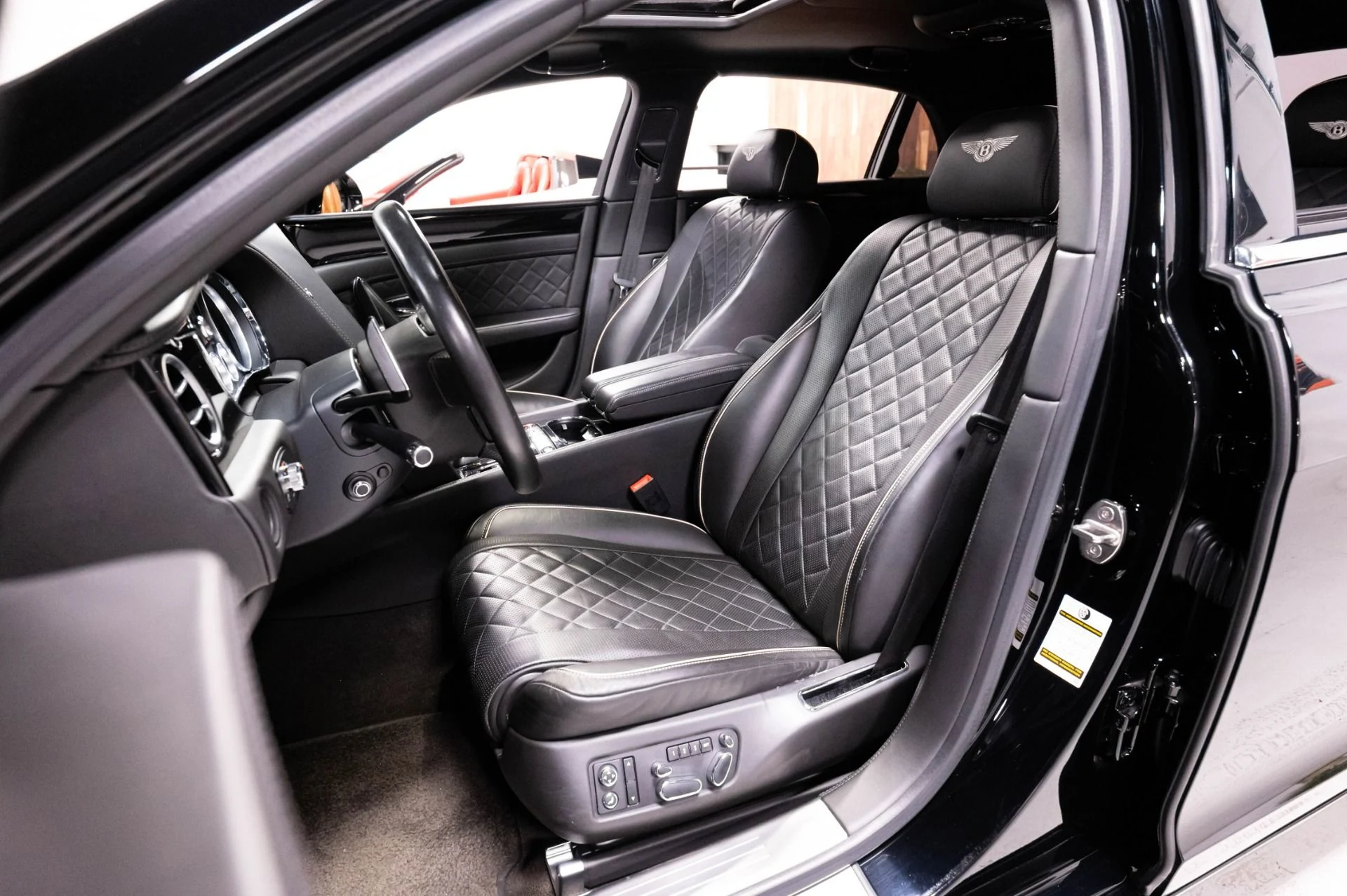 mph007_38661212_Used_2017_Bentley_Flying_Spur_V8_S_1787589005_274229085b