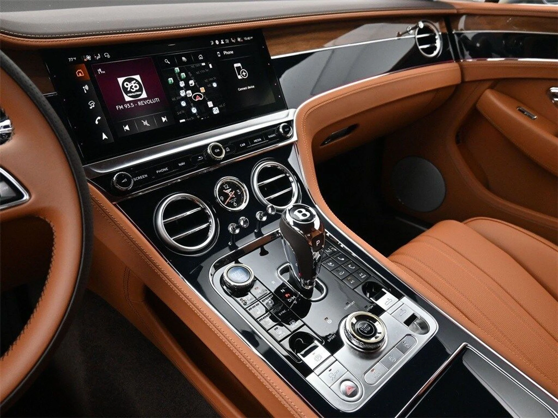 mph007_3872363734_5e3eab0a97234699804ecdb5165b6a70x_423c48b68a