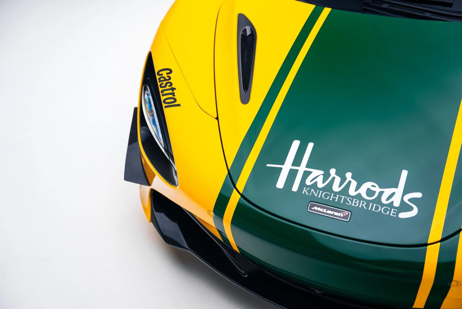 mph007_387637774_Used_2018_Mc_Laren_720_S_Performance_1764709417_e82eeb4ebc