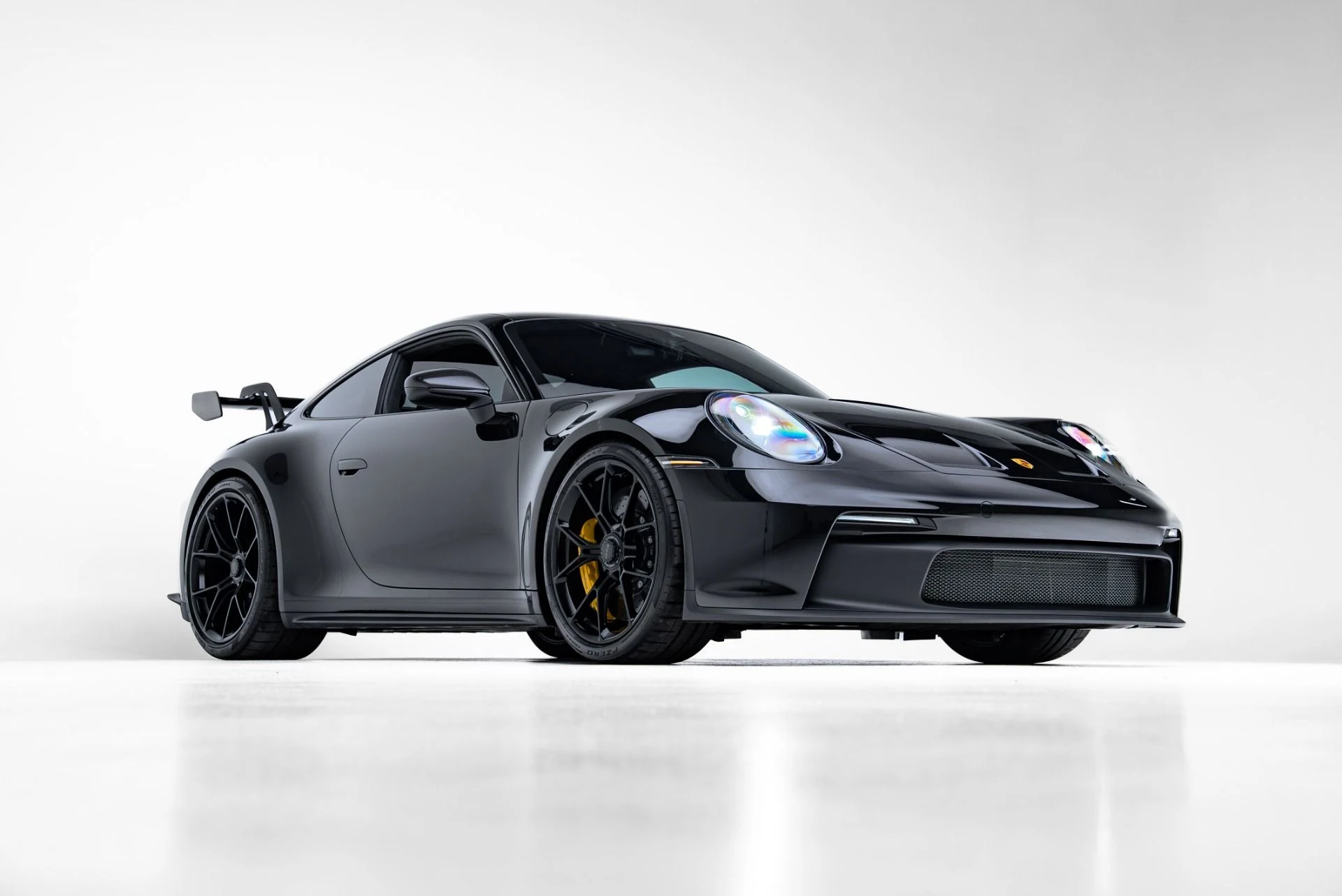 mph007_389000329_Used_2022_Porsche_911_GT_3_1773417963_8ef71cd116