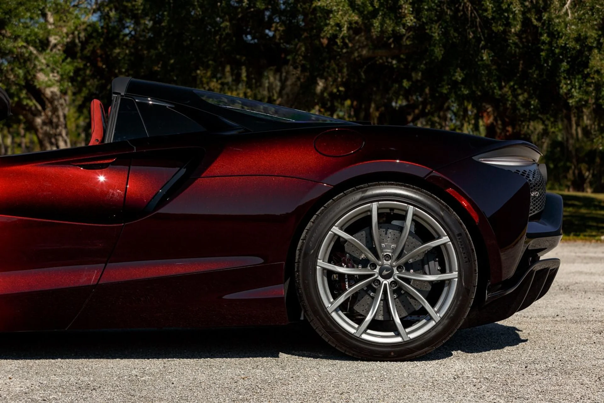 mph007_3899154261_474_p8_l_2f937353d5