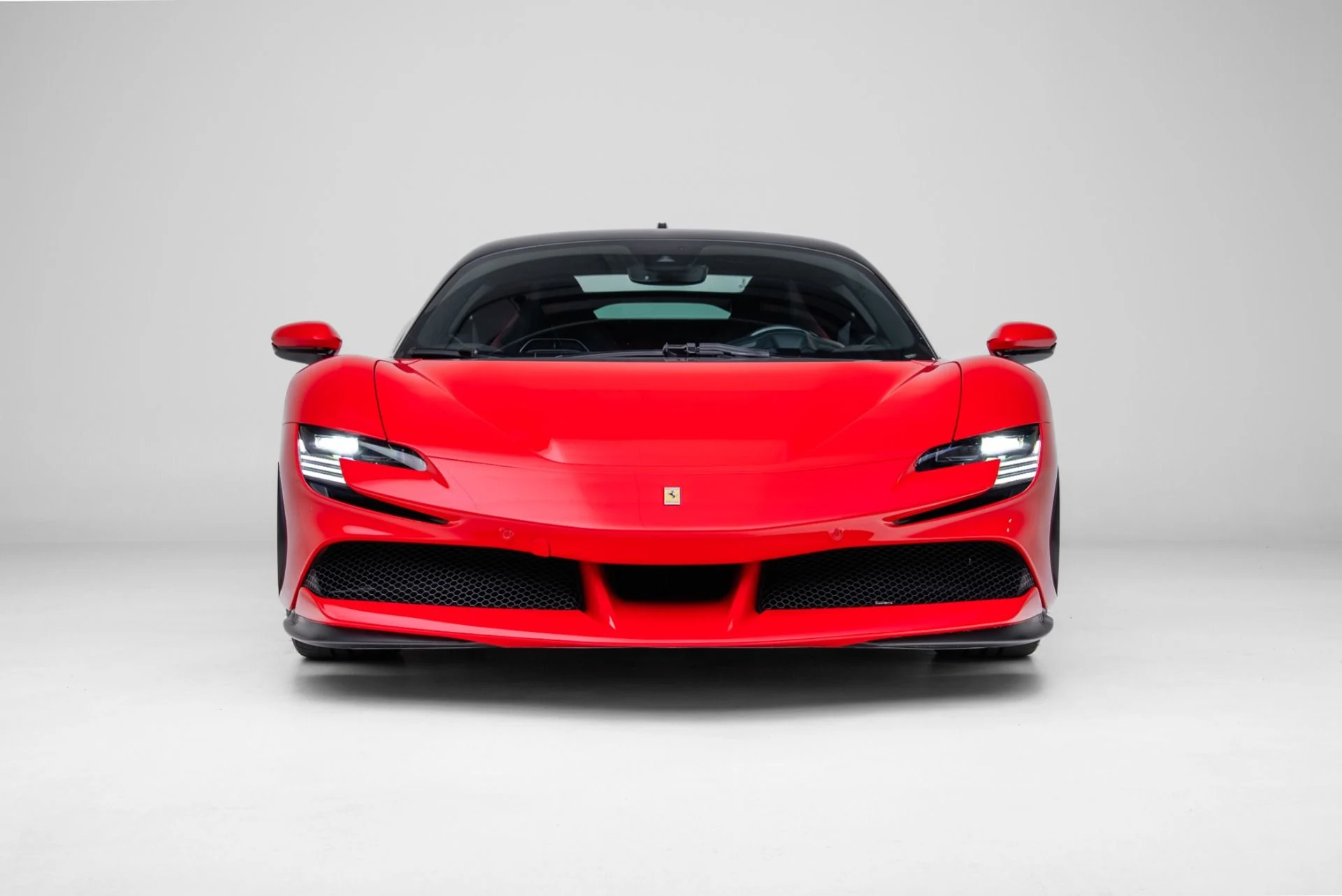 mph007_3904021159_Used_2023_Ferrari_SF_90_Stradale_1773856077_cc453feff7