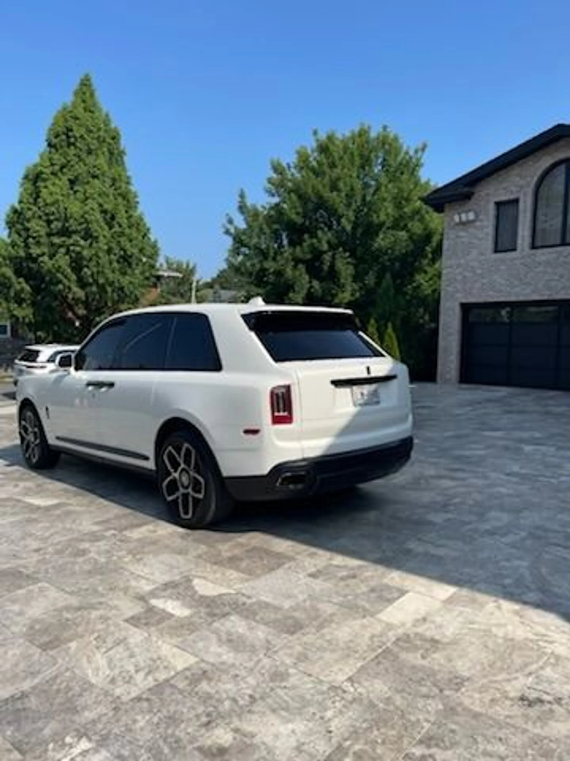 mph007_3911341164_Used_2020_Rolls_Royce_Cullinan_1791326835_c4220de0b1