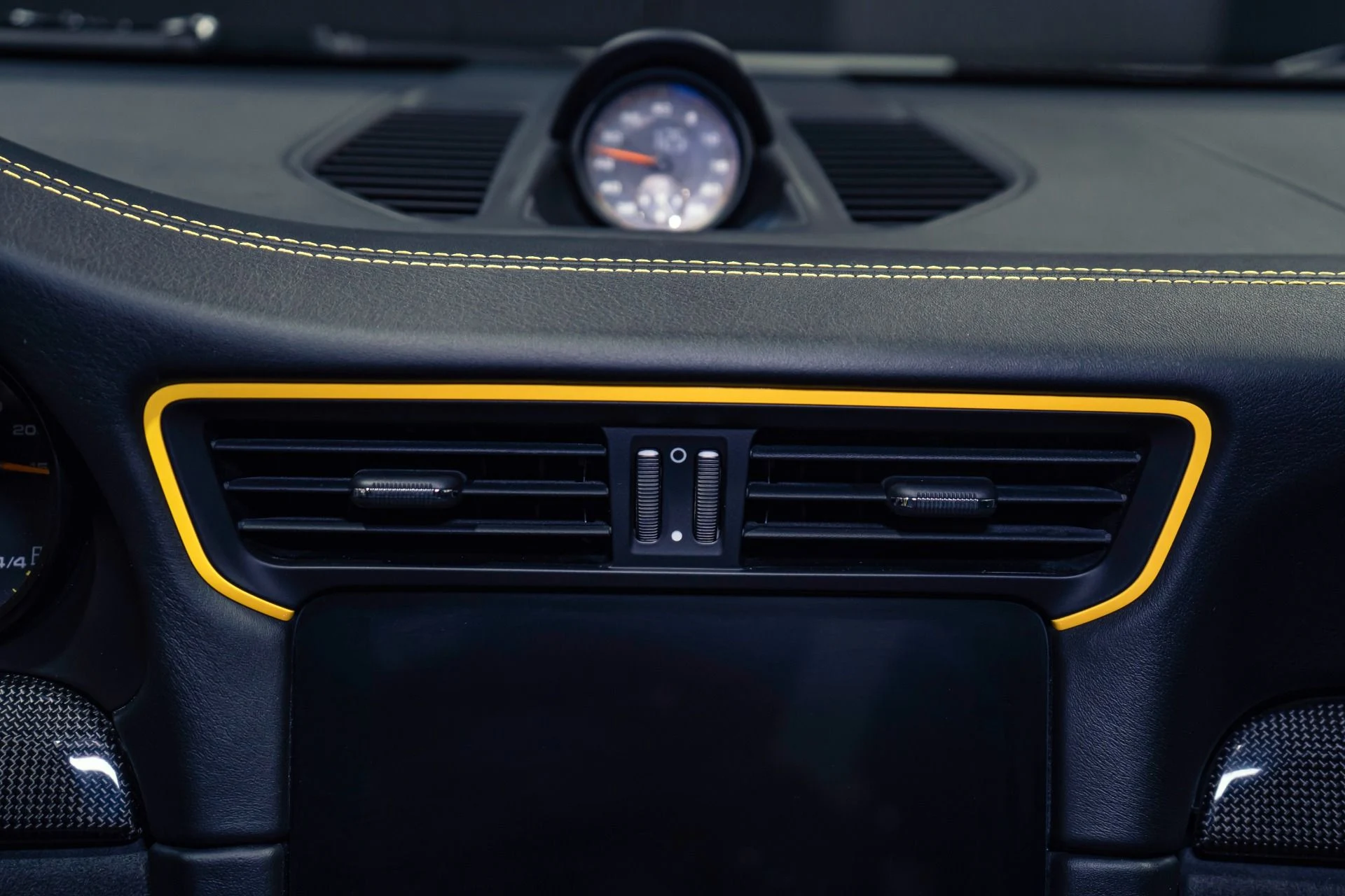 mph007_3932089943_Used_2018_Porsche_911_GT_2_RS_1774897030_22c886f977