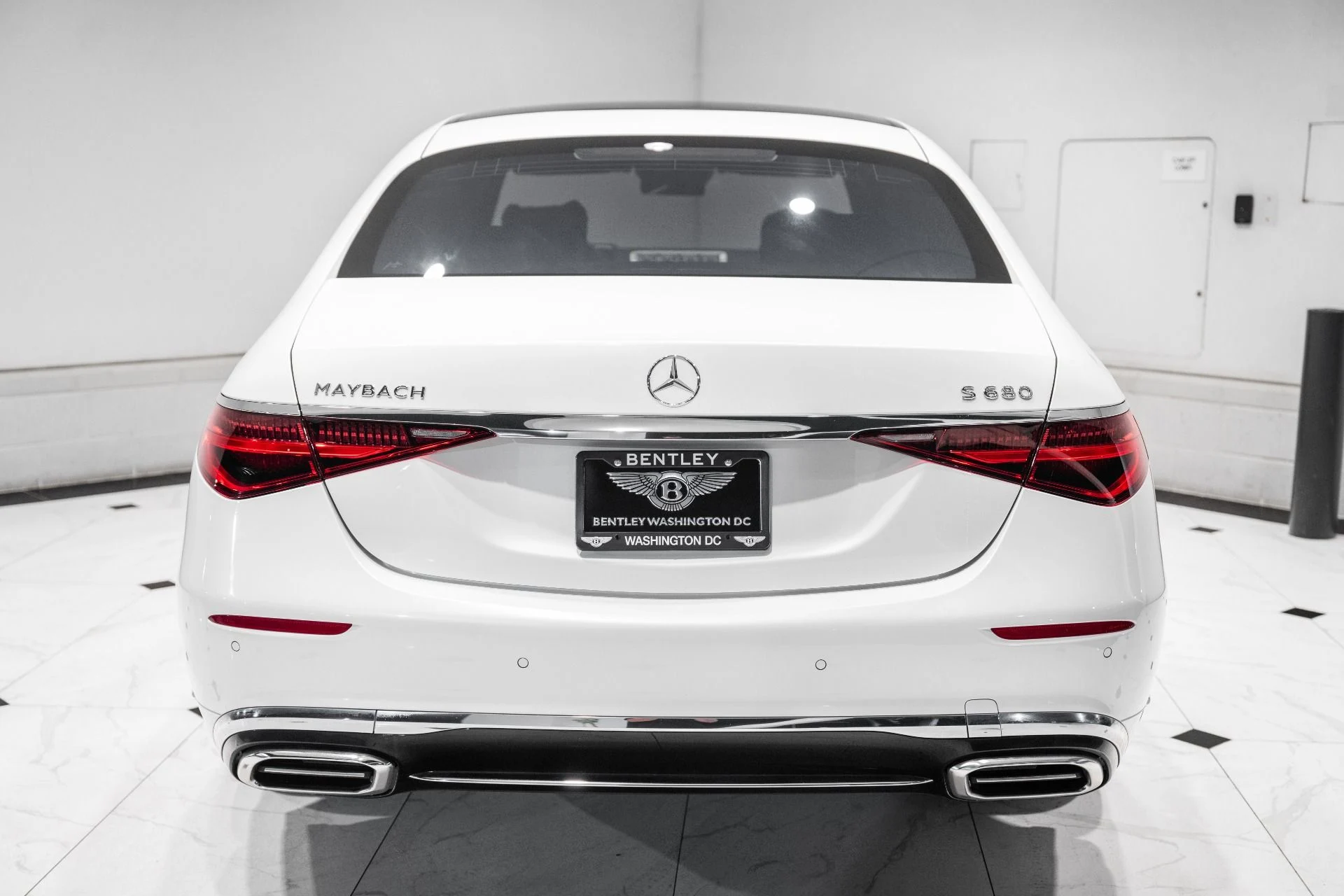 mph007_3934160662_Used_2023_Mercedes_Benz_S_Class_Maybach_S_680_1786119791_e796efbd1c
