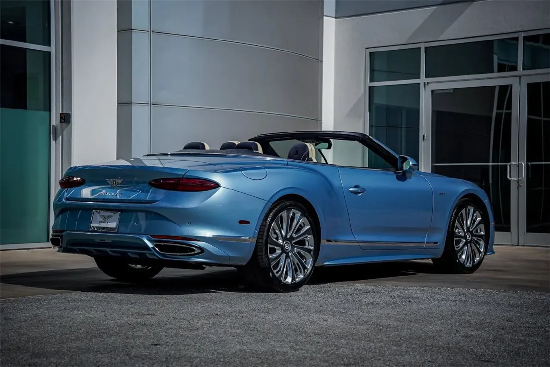 mph007_3934571499_3b91307576504d48b65dad1240ec8e36_19bbdf4f41