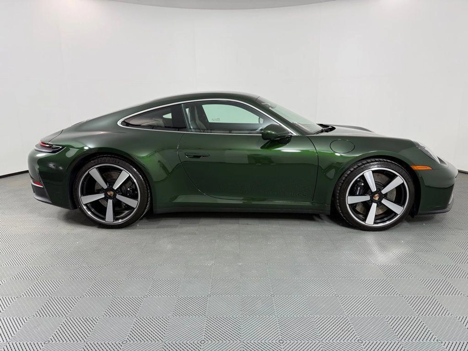 mph007_3941577062_v2p3p_Au_UW_Vlr_FG_Bg_j_Kqg1_S1_H4c_0a0d745f89