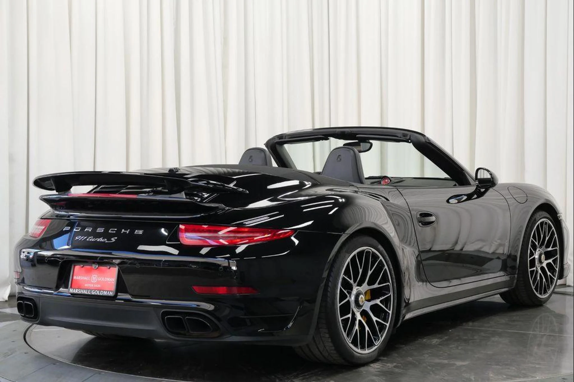 mph007_394177610_i1_SXP_70_q_Pe_Jp_Fl3l_JQNT_60_Gyho_652db34ae9