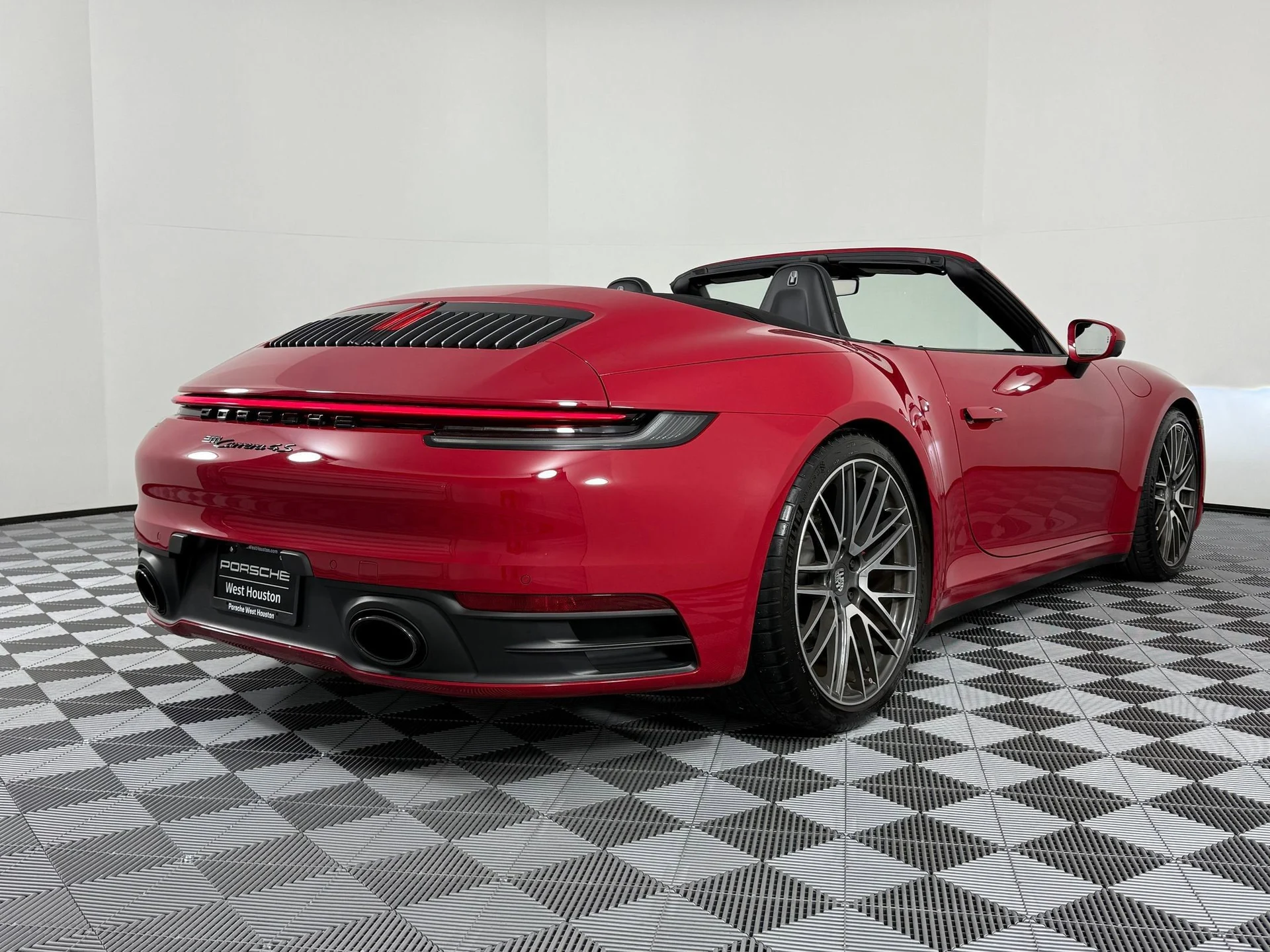 mph007_3943783701_de1f5a55c24f01d0f2afa4c35d0ae43ax_1776641a6a