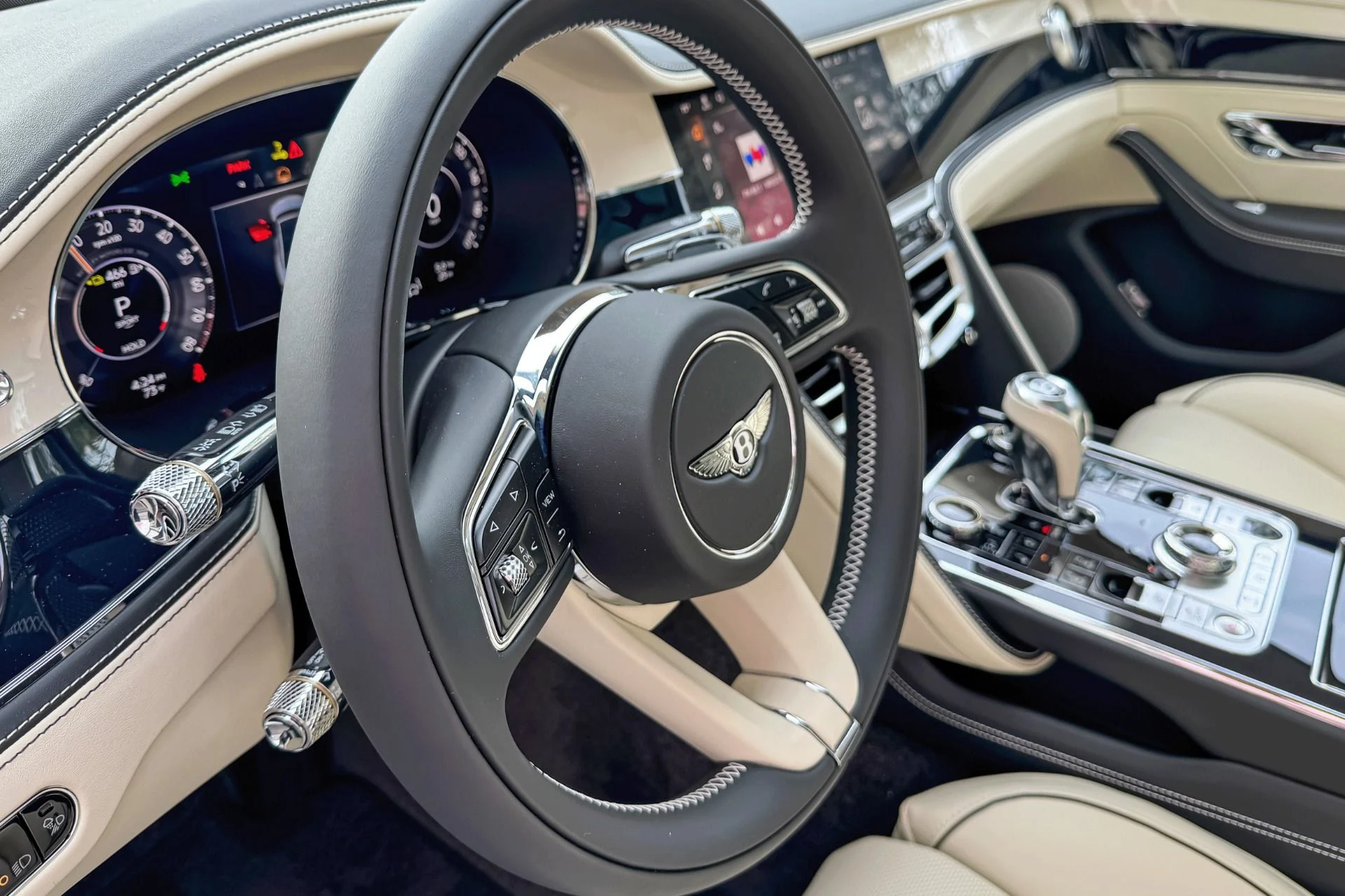 mph007_394459_New_2026_Bentley_Flying_Spur_1758111119_3d0aa16c2d