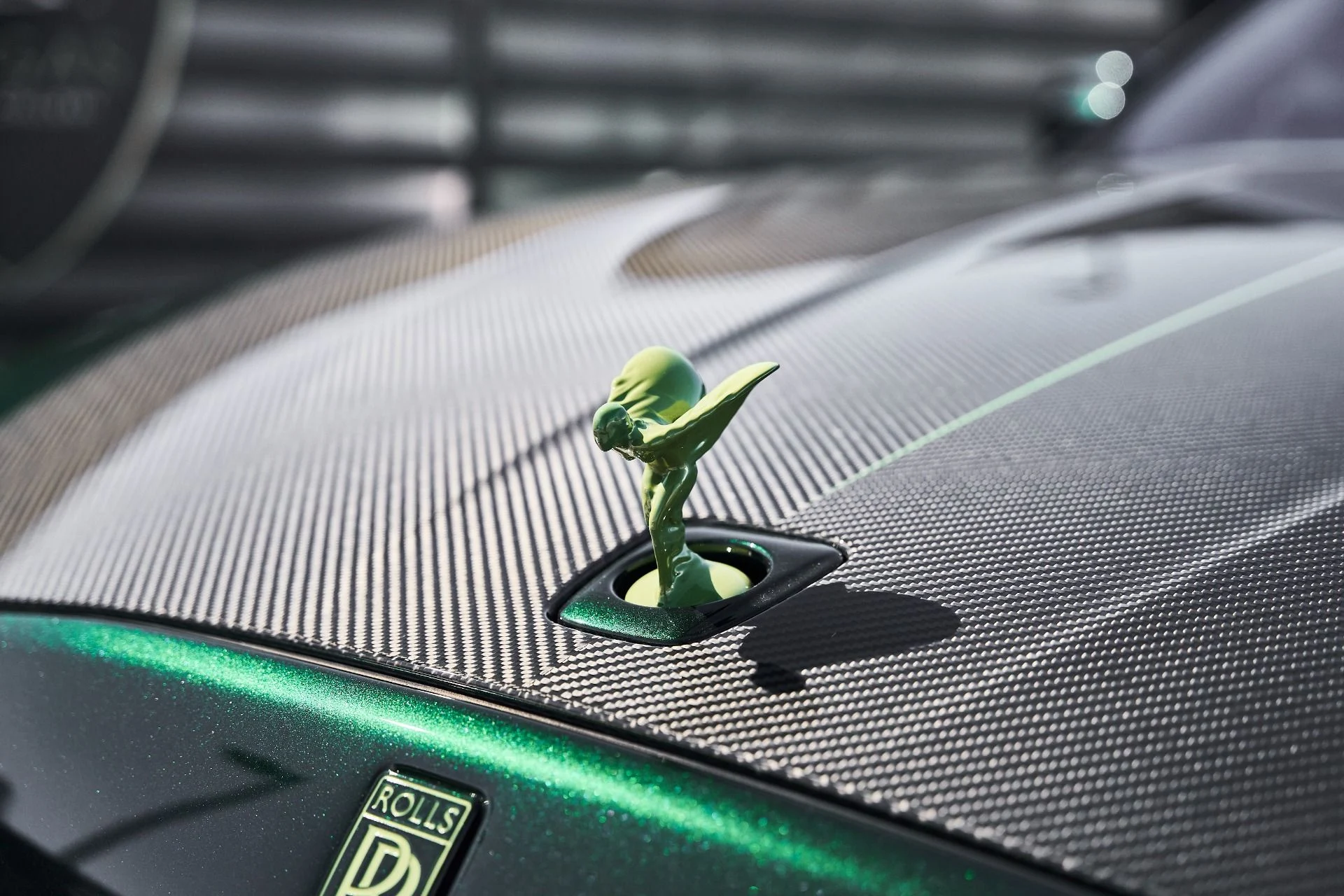 mph007_3945059187_Used_2024_Rolls_Royce_Spectre_Mansory_1776840011_8572e4ec42