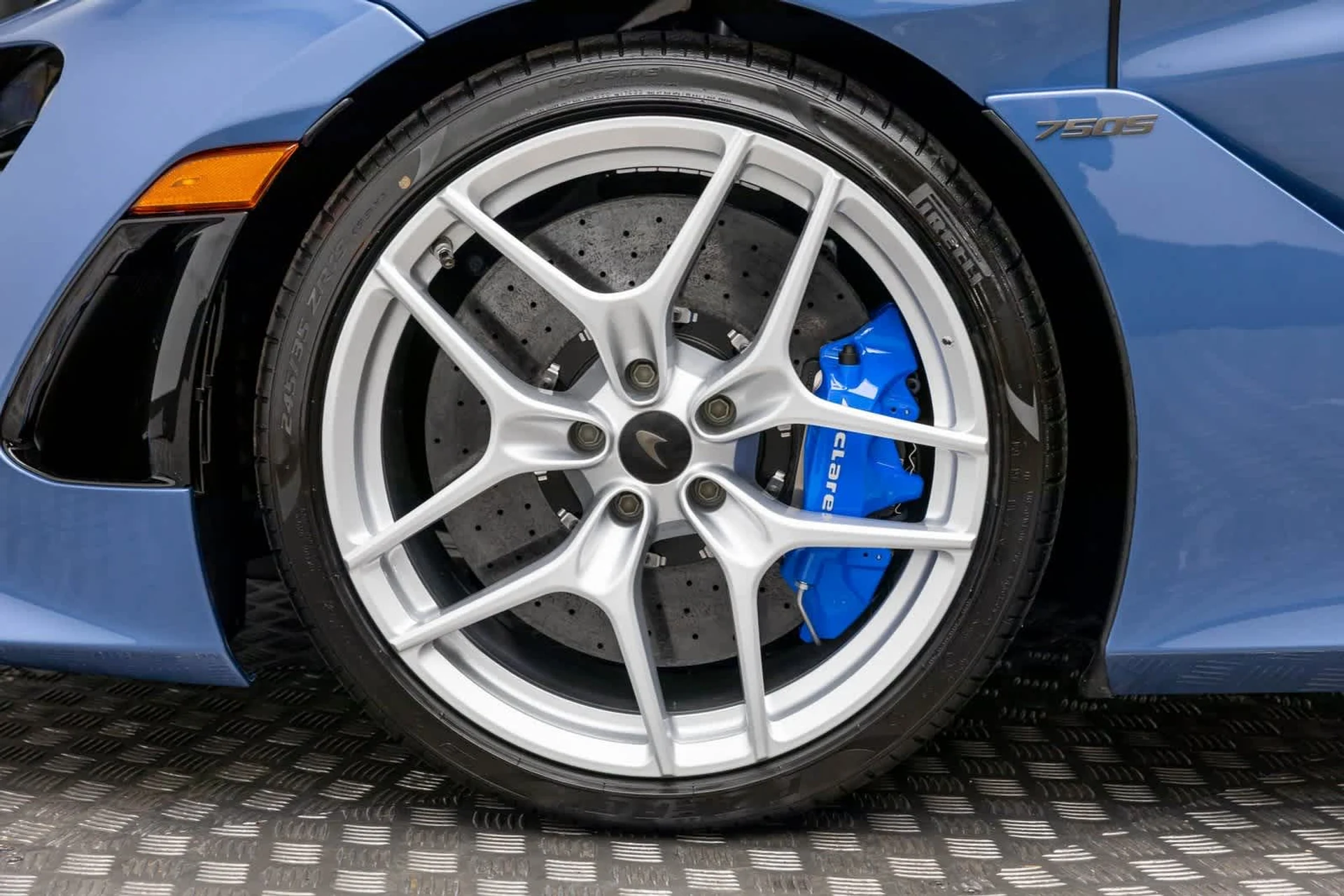 mph007_3957282908_8_d1251e8a45