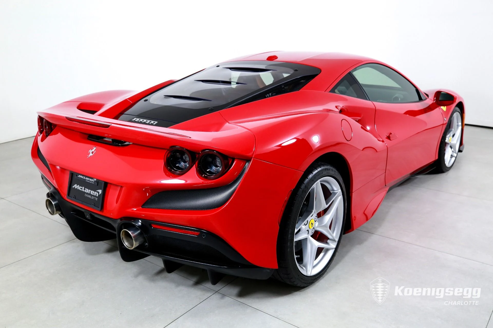 mph007_3957839148_Used_2020_Ferrari_F8_Tributo_1782494994_21fc7b0795