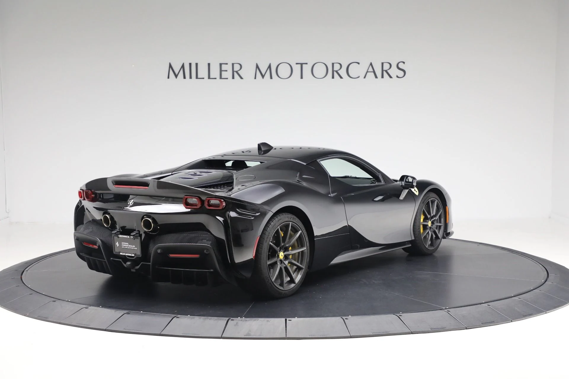 mph007_3958504097_Used_2022_Ferrari_SF_90_Stradale_6b77f98008