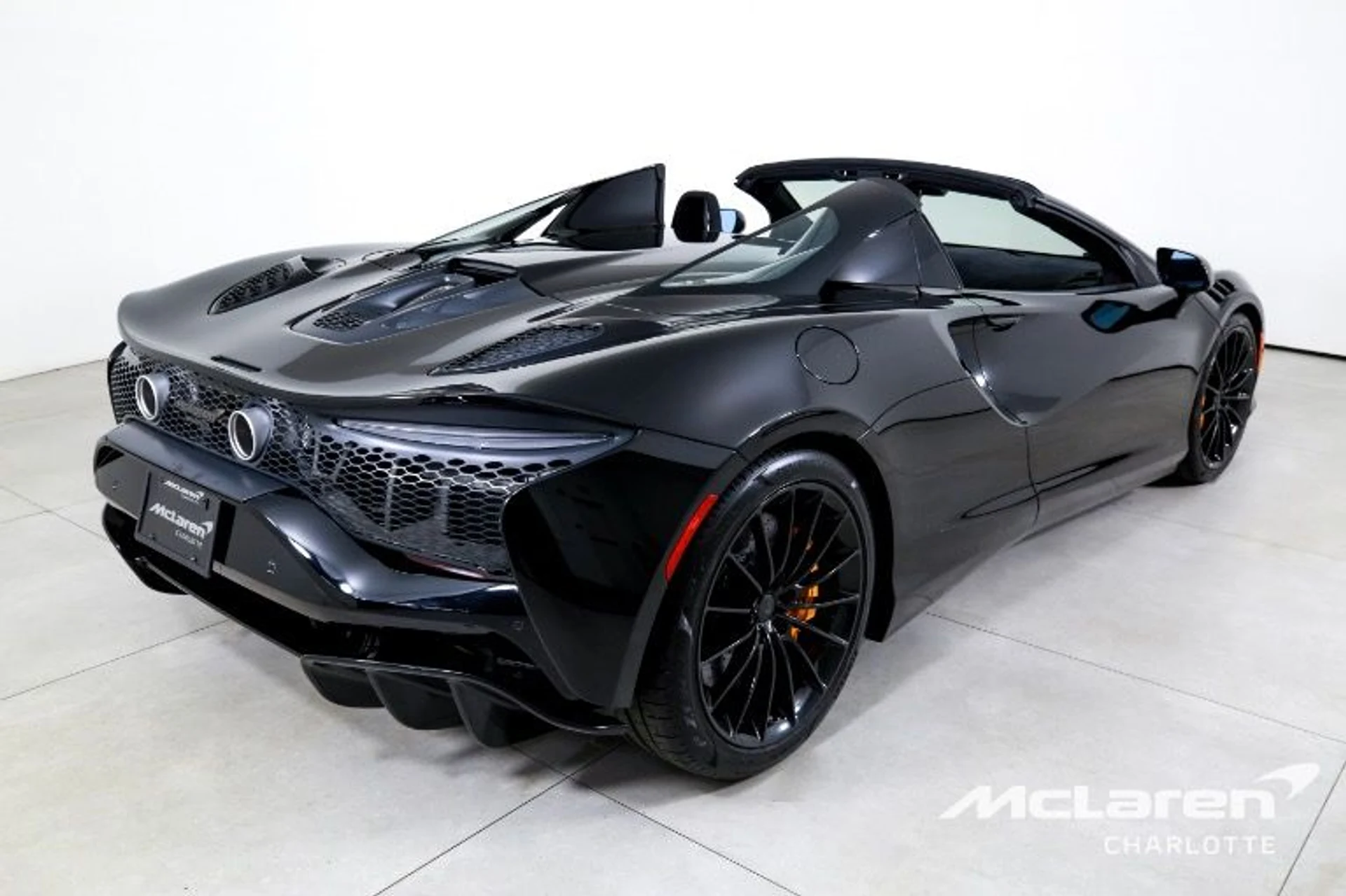 mph007_3965407438_New_2025_Mc_Laren_Artura_Spider_56c1147168