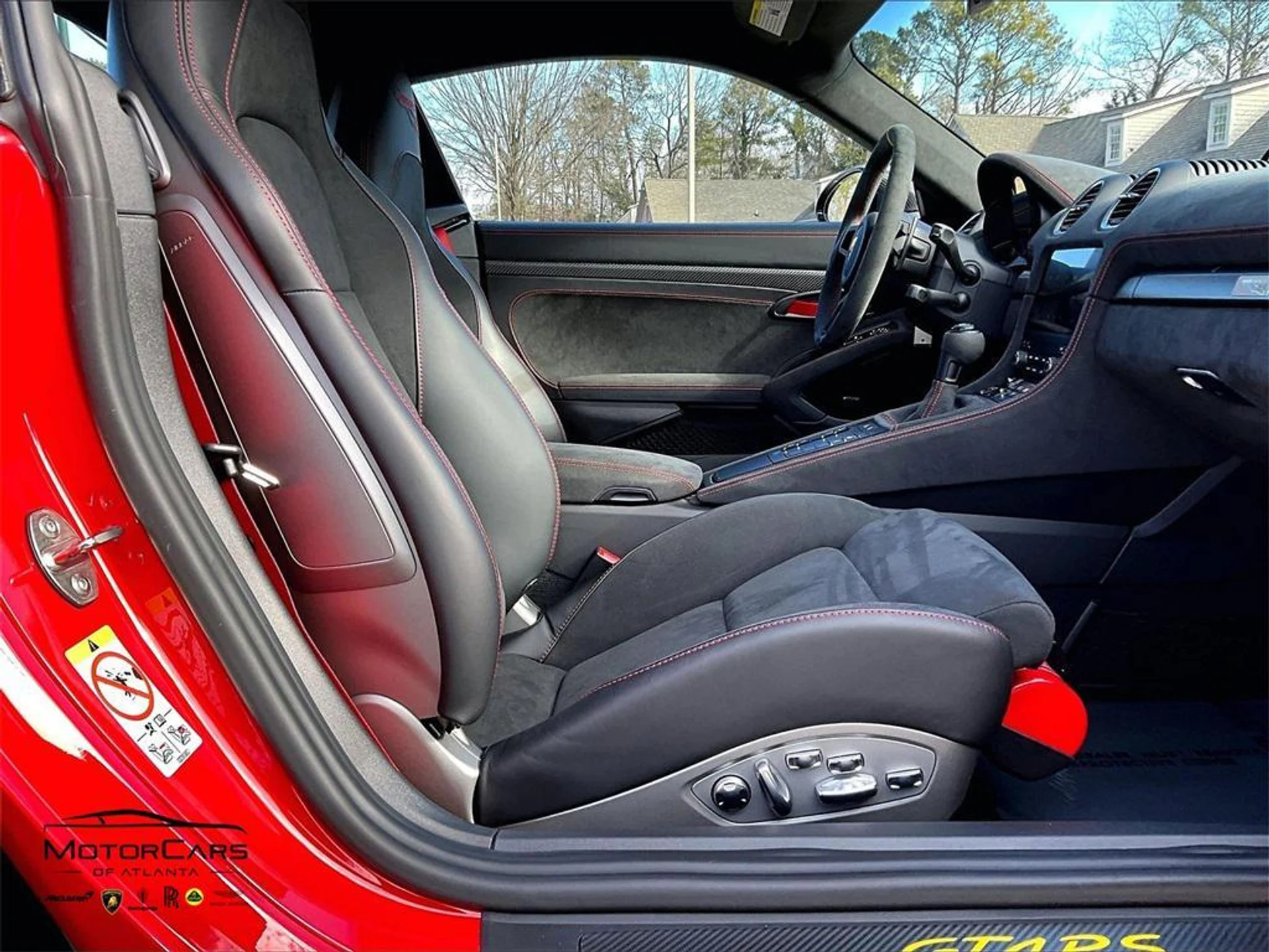 mph007_3965427160_lft_L_w5q6_Y_Fvst5_Yx4moskq1ac_8beec0633a