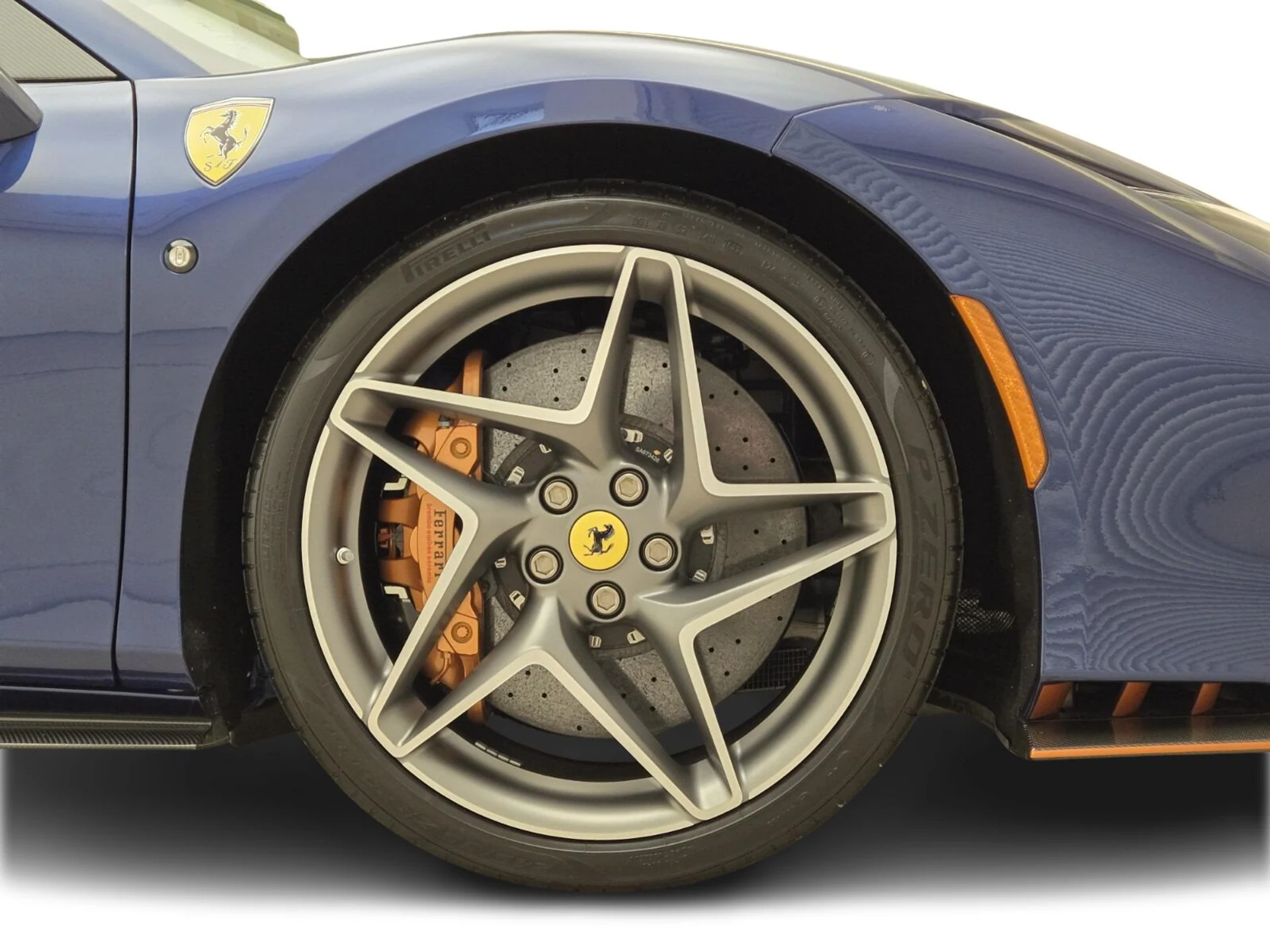 mph007_3965903689_Used_2022_Ferrari_F8_Spider_1769669351_3adec8cc99