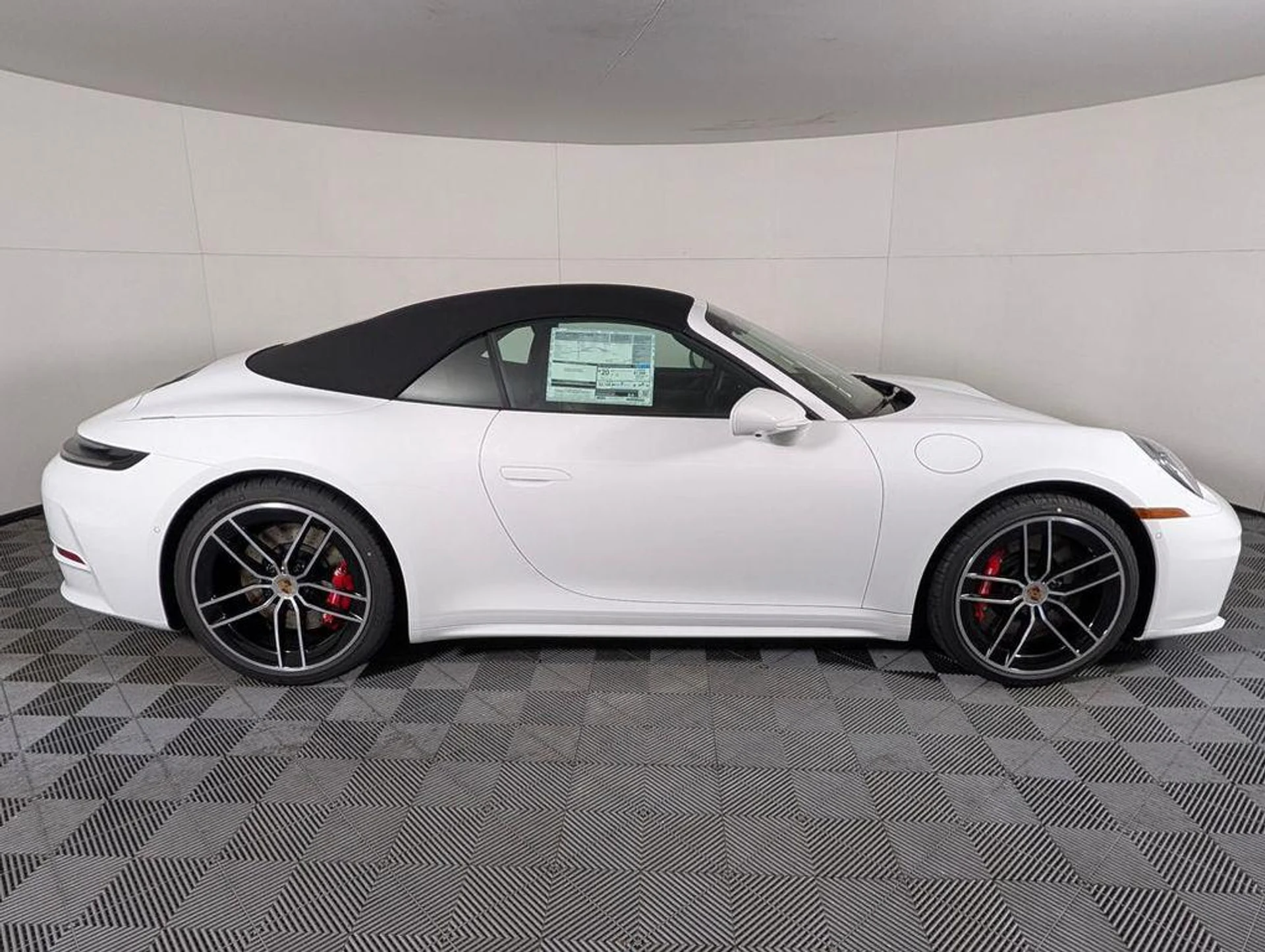 mph007_3977928231_o1_F3_N_Bc_N_Fn50_Rq5fr9an9t_N_Jh_Qc_9124b6dfe1