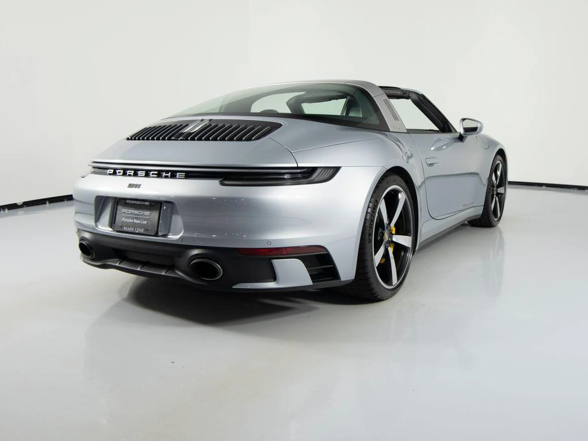 mph007_3998484745_8vl_G_Dl_Q6se_k_Nwv_Ujra_O7jku_AXI_cc53f7f9db