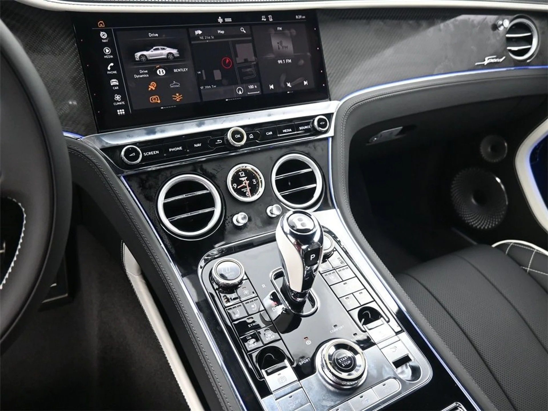 mph007_3999917744_e67b1b00541fca21fc1ffbc9bd9c5840x_765140c087