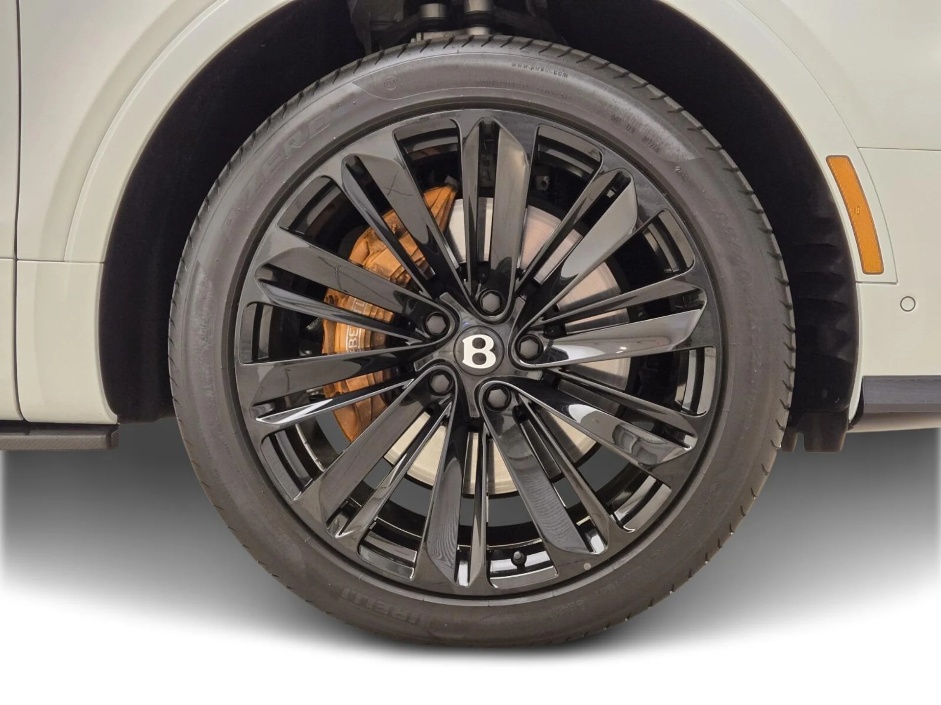 mph007_400052694_Used_2023_Bentley_Bentayga_Speed_1760684204_4970f27997