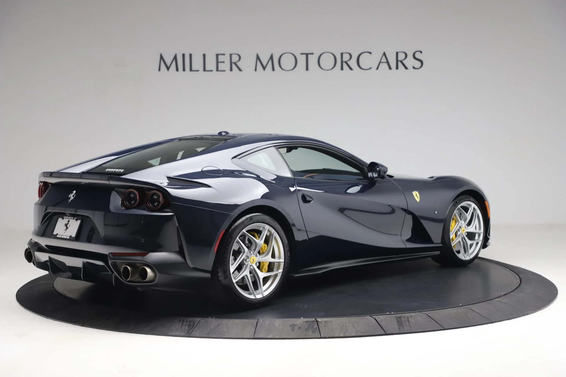 mph007_4009282186_Used_2020_Ferrari_812_Superfast_1622641903_aa5b77d726