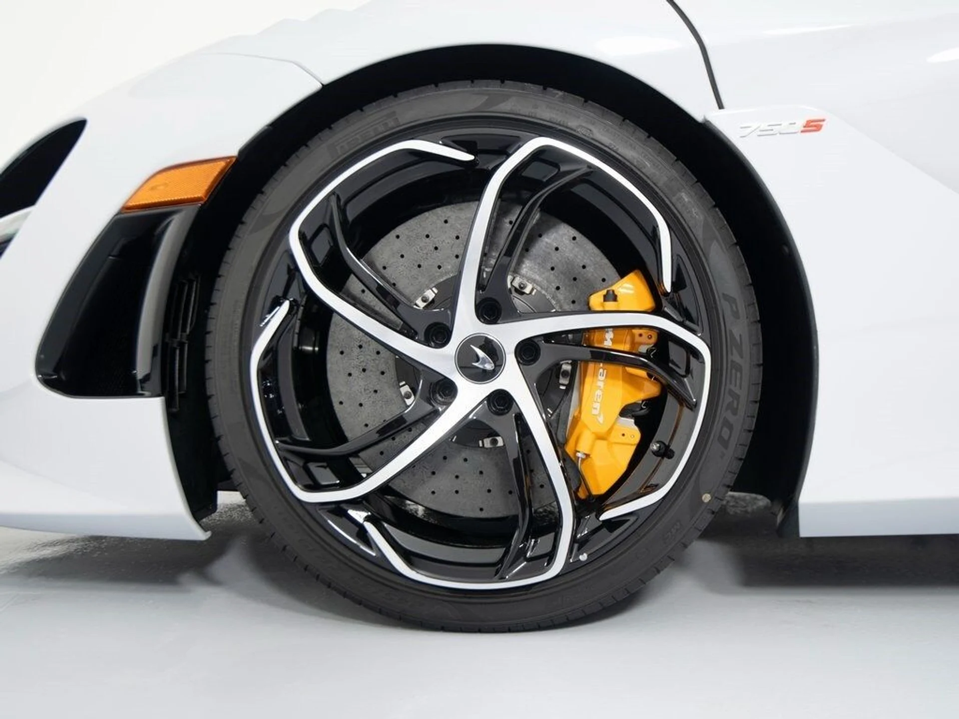 mph007_4012212795_10597585c56e02732b80776bf975624fx_b550c27555