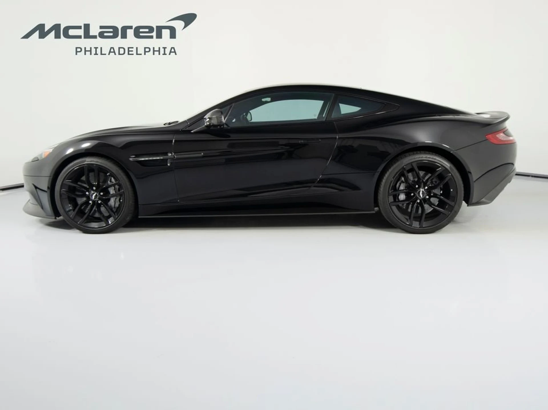 mph007_4014306002_bf4ae62d8a7b5f083b2b6eeb93ea5e5dx_1afa35d275