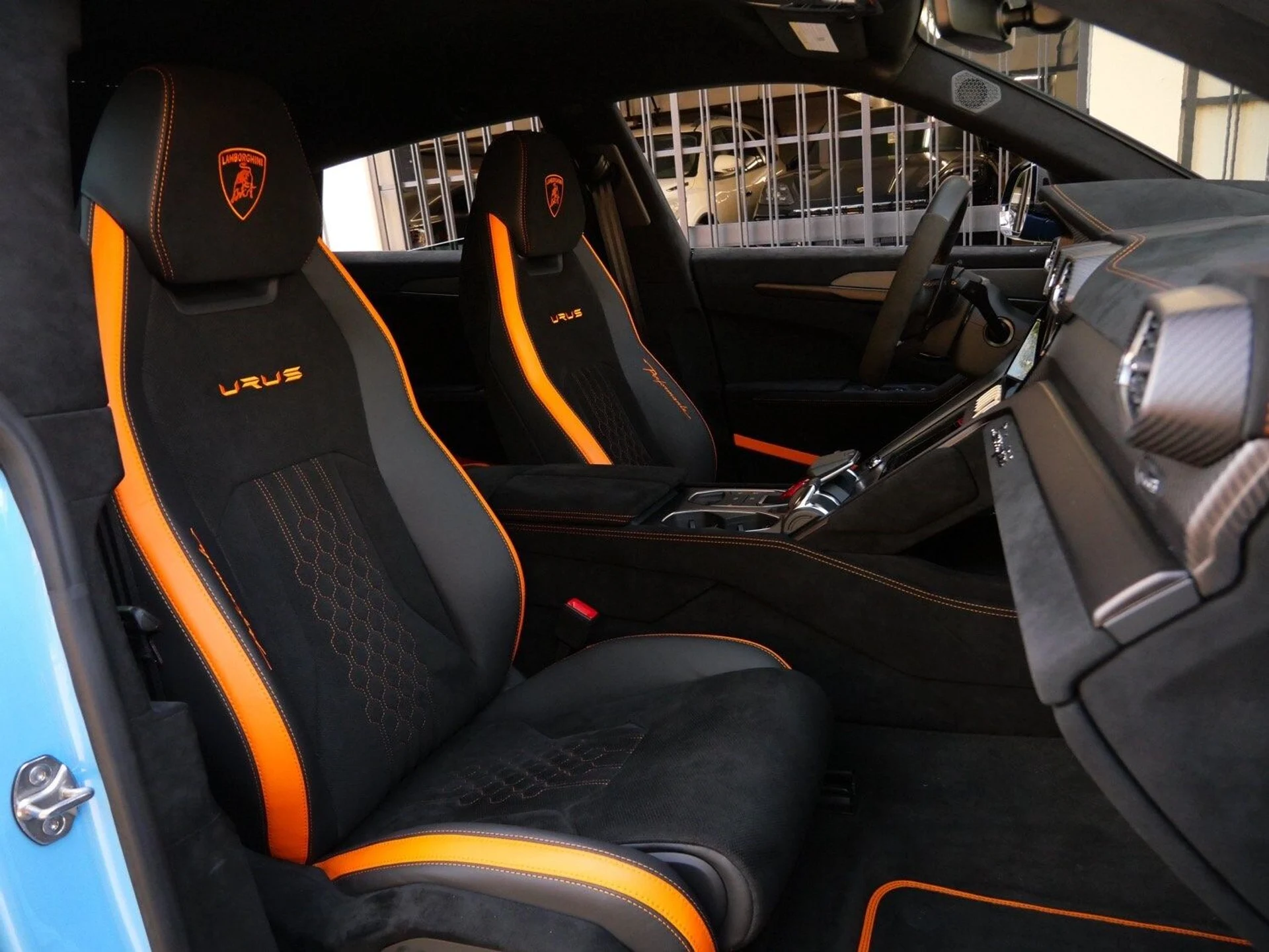 mph007_4024516651_fa429b12e78b3993928bde9628228a4ax_e4679324b6