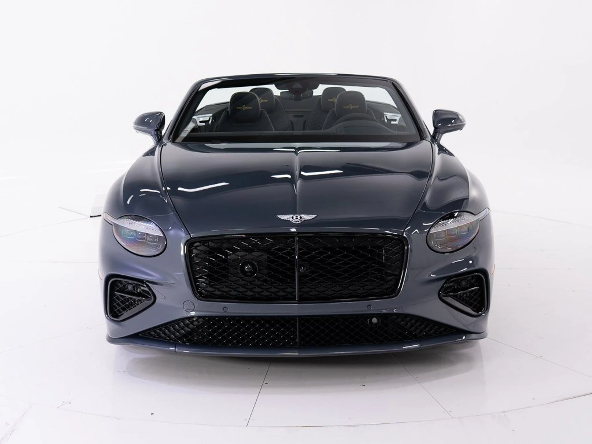 mph007_4027210580_90584682648b0b81a5c78b41d557dea8_f334a5fbc2