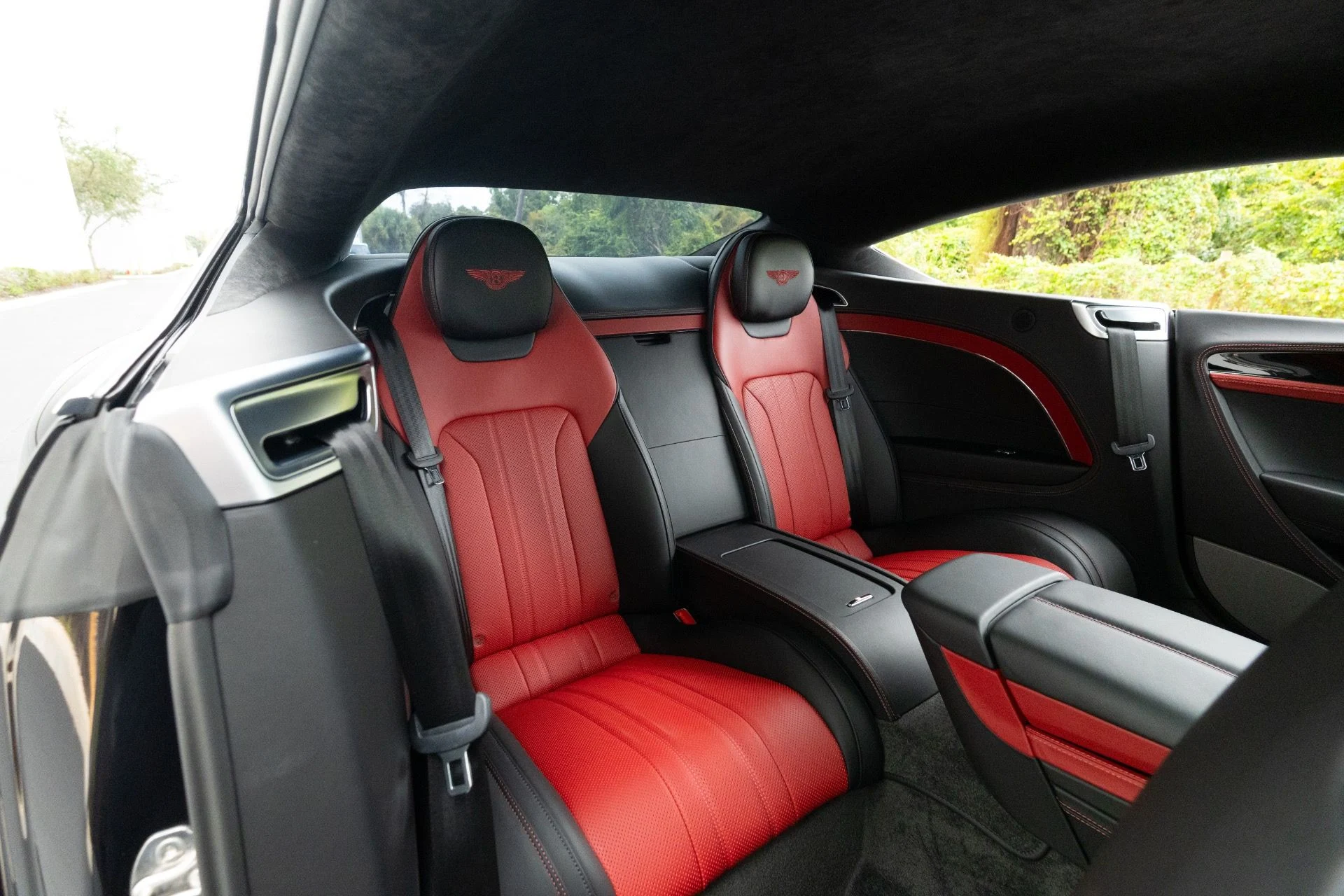 mph007_4028274915_Used_2022_Bentley_Continental_GT_V8_1769101024_acac4b9ada