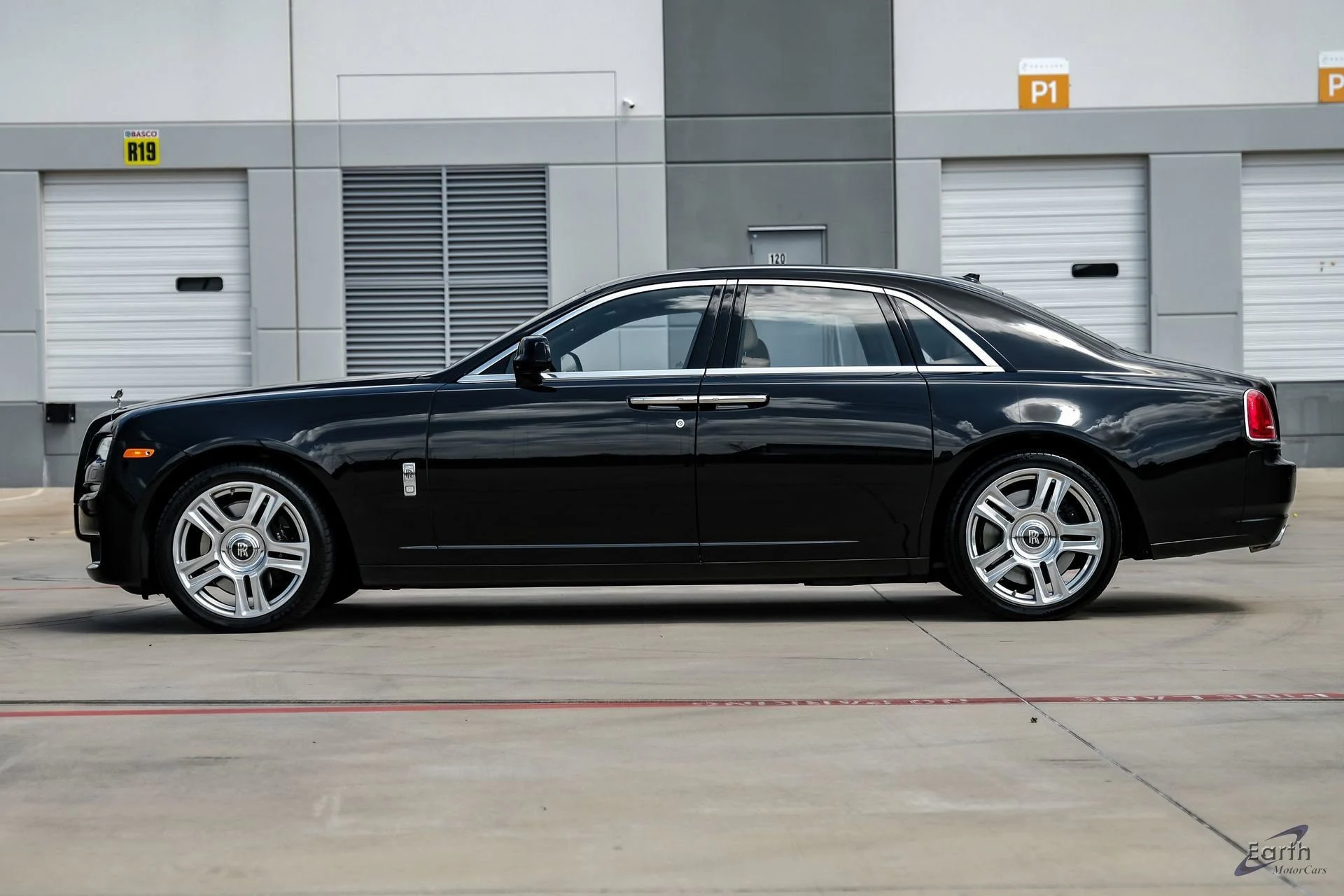 mph007_4040136089_632b4a4404ae8bbedc21193c8e0e2747x_5b3efe96d3