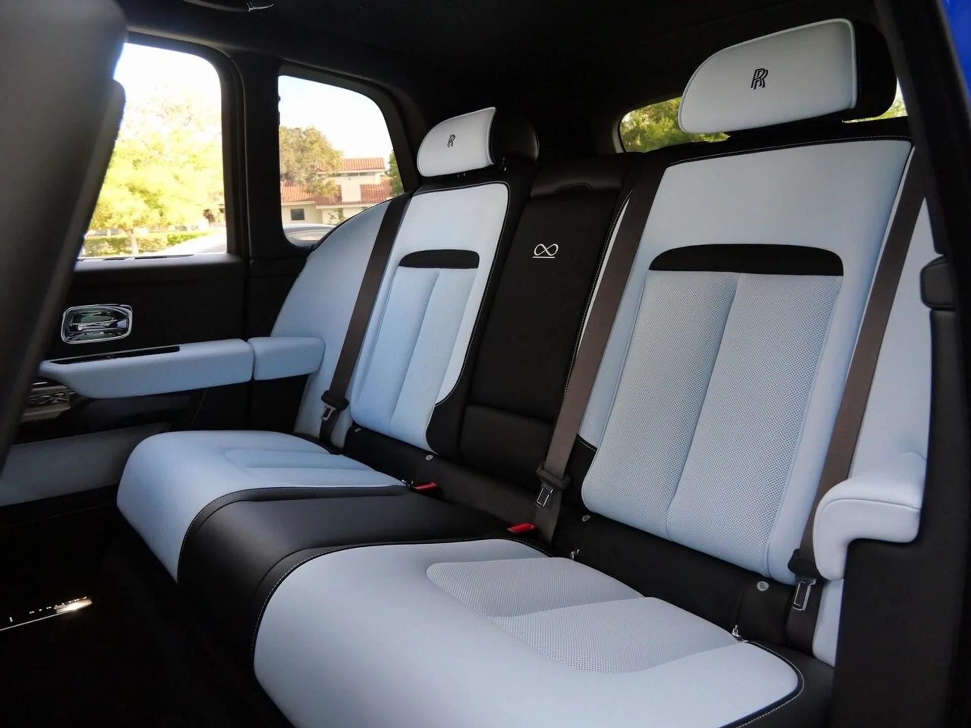 mph007_4044080348_612fcb01528e63ebf38d16ddbae29974x_2d1601bd30