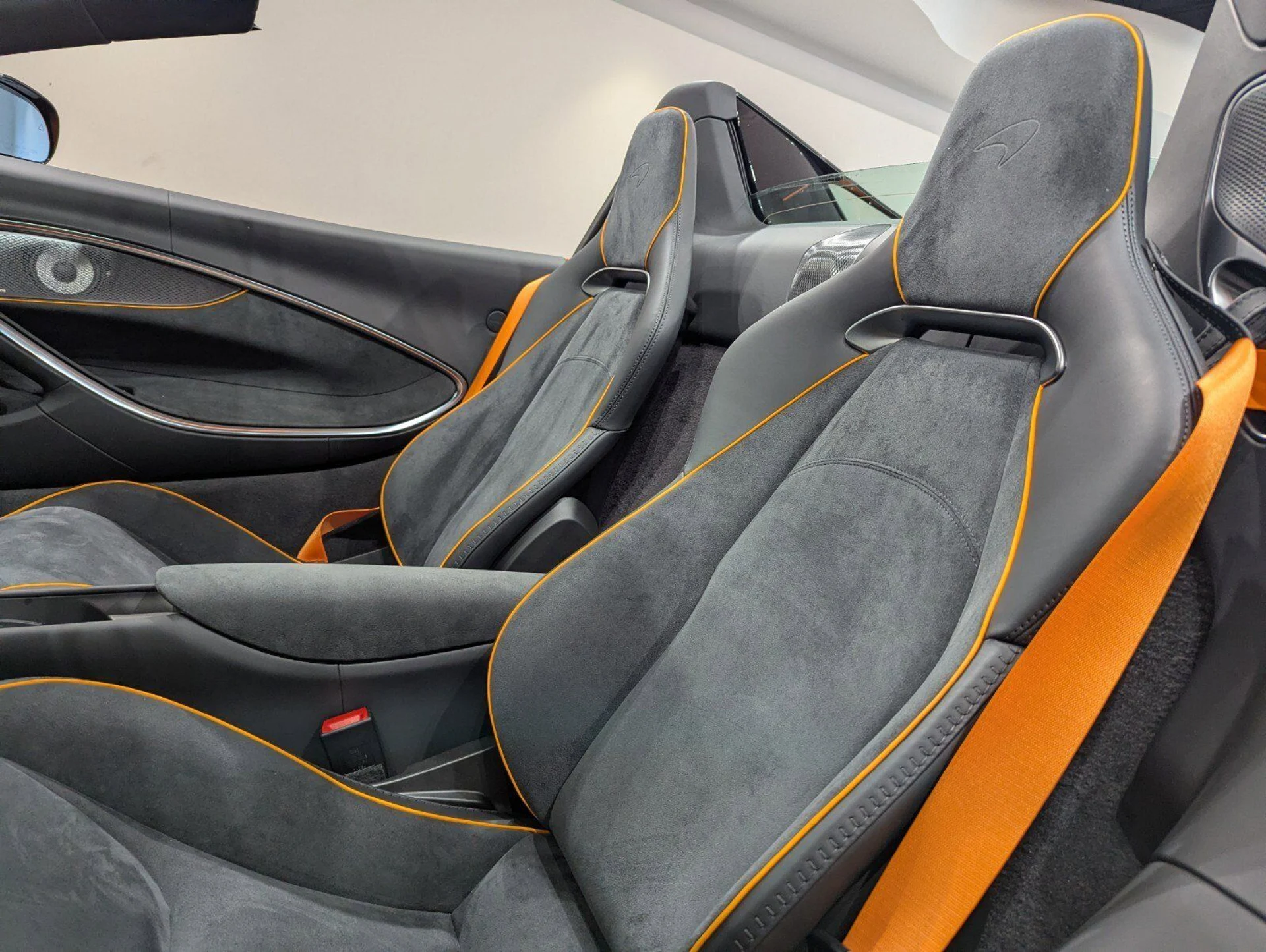 mph007_4046970792_970004af4c4e528b3cac2fc3d3f2cfce_0f586de543