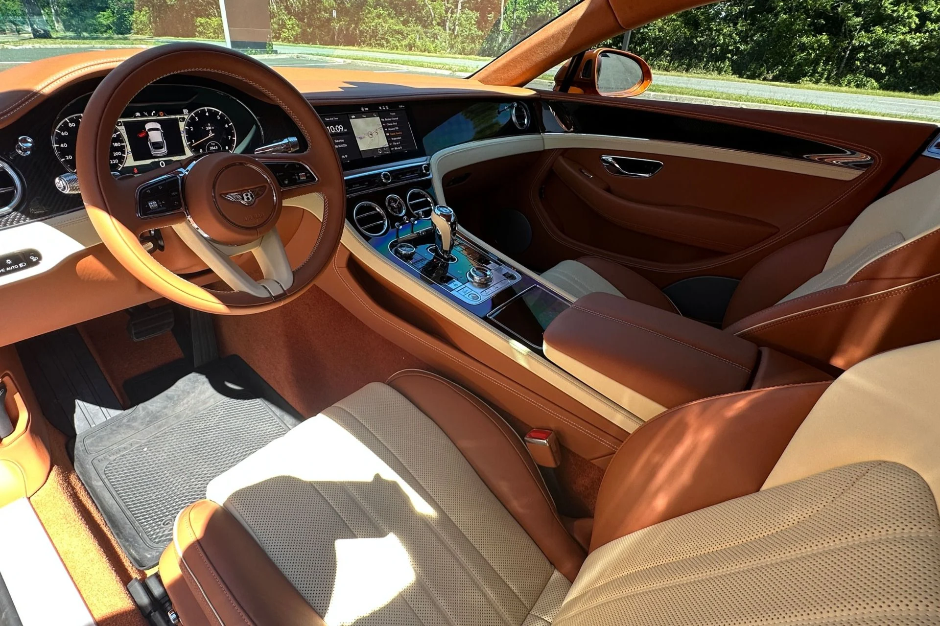 mph007_4048149901_Used_2024_Bentley_Continental_1782129140_1133cef4bb