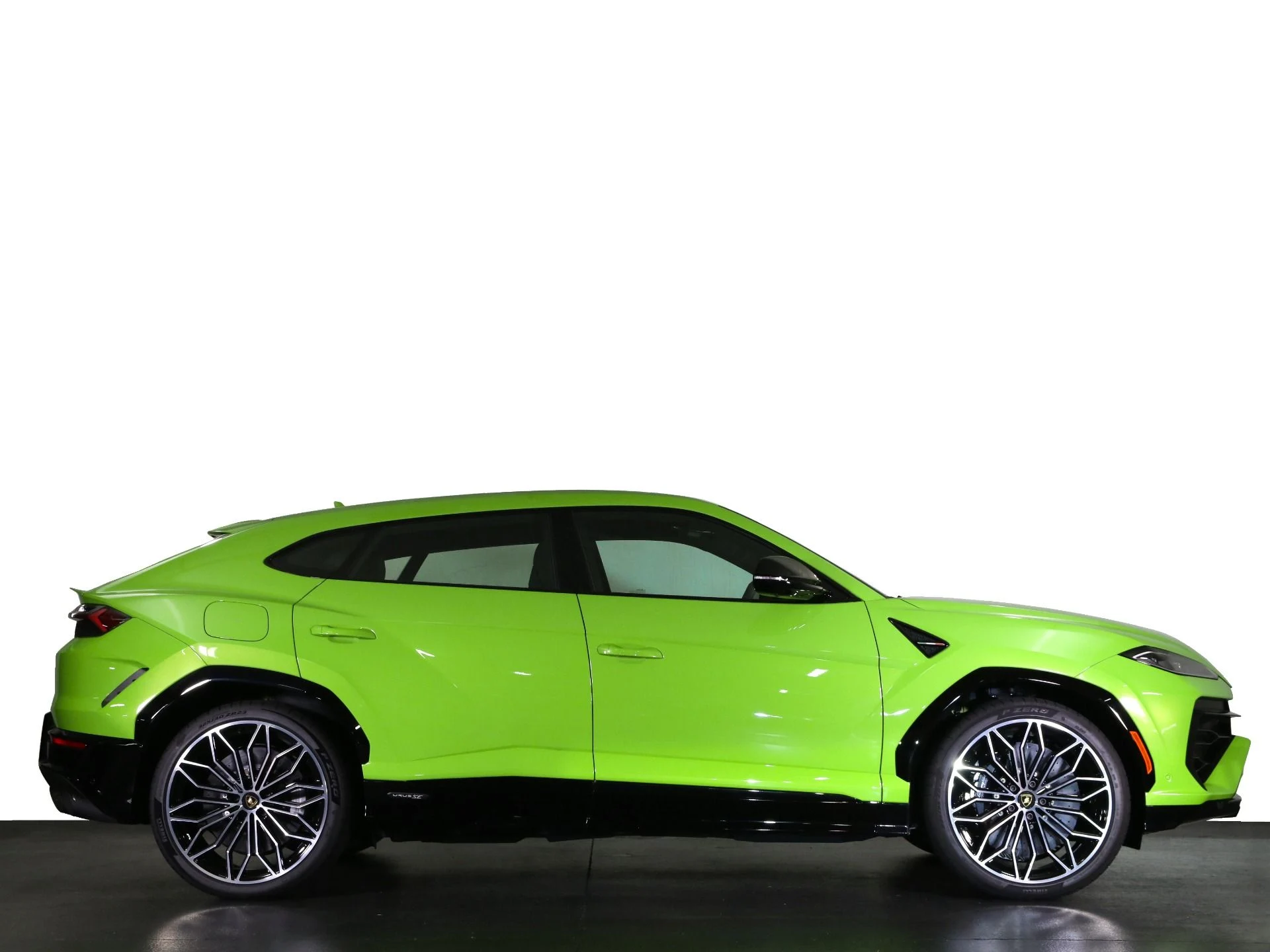 mph007_4052505390_New_2025_Lamborghini_Urus_SE_1756394960_9d0319affa