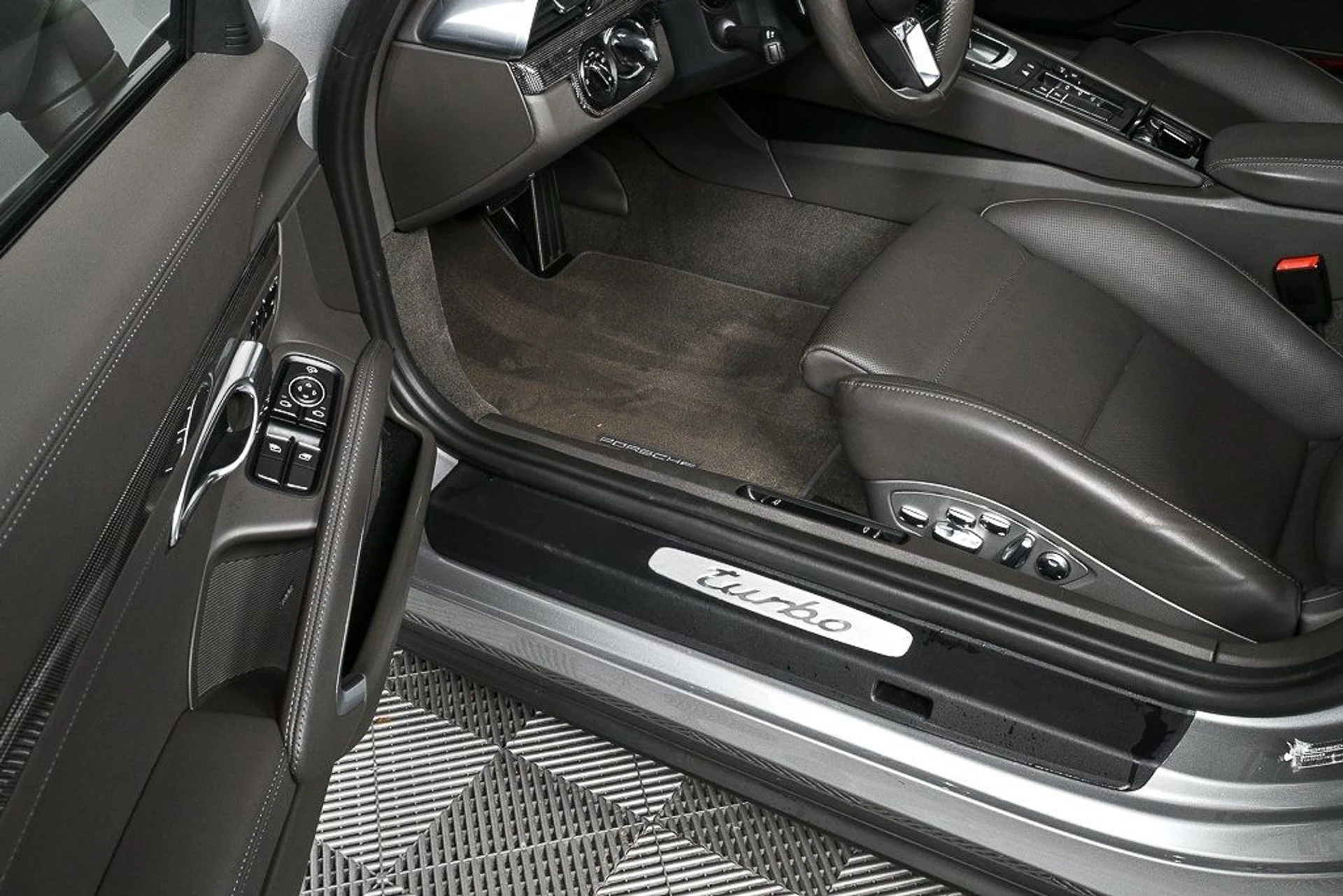 mph007_4060025132_6090aa00530921c228f0c970914e7552_8315ee2141