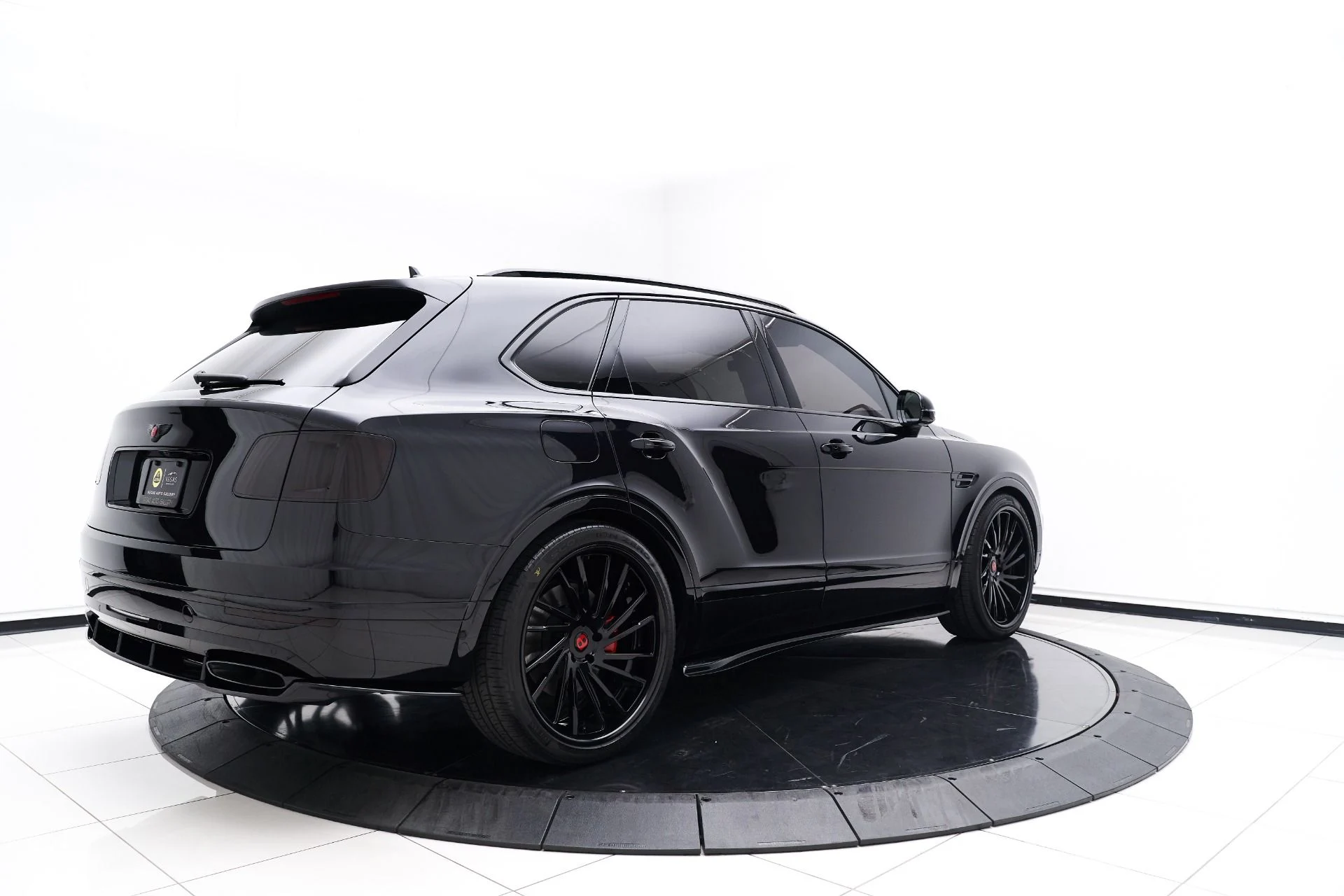 mph007_4062045048_Used_2017_Bentley_Bentayga_W12_1648839996_9af99c1321