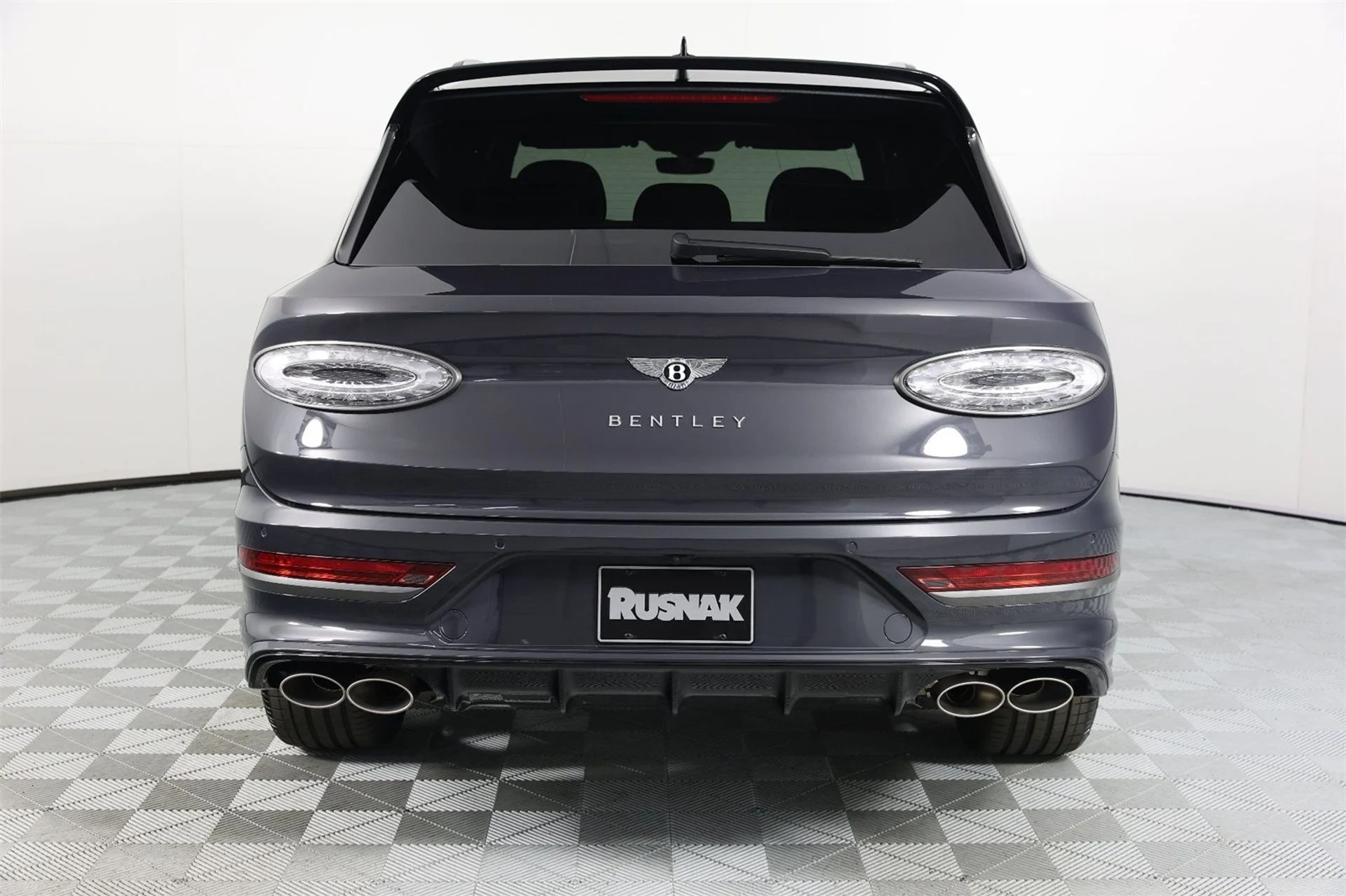 mph007_4068354175_25a7e5049aecd0e7ff52e796e23512dc_86dcc945d6