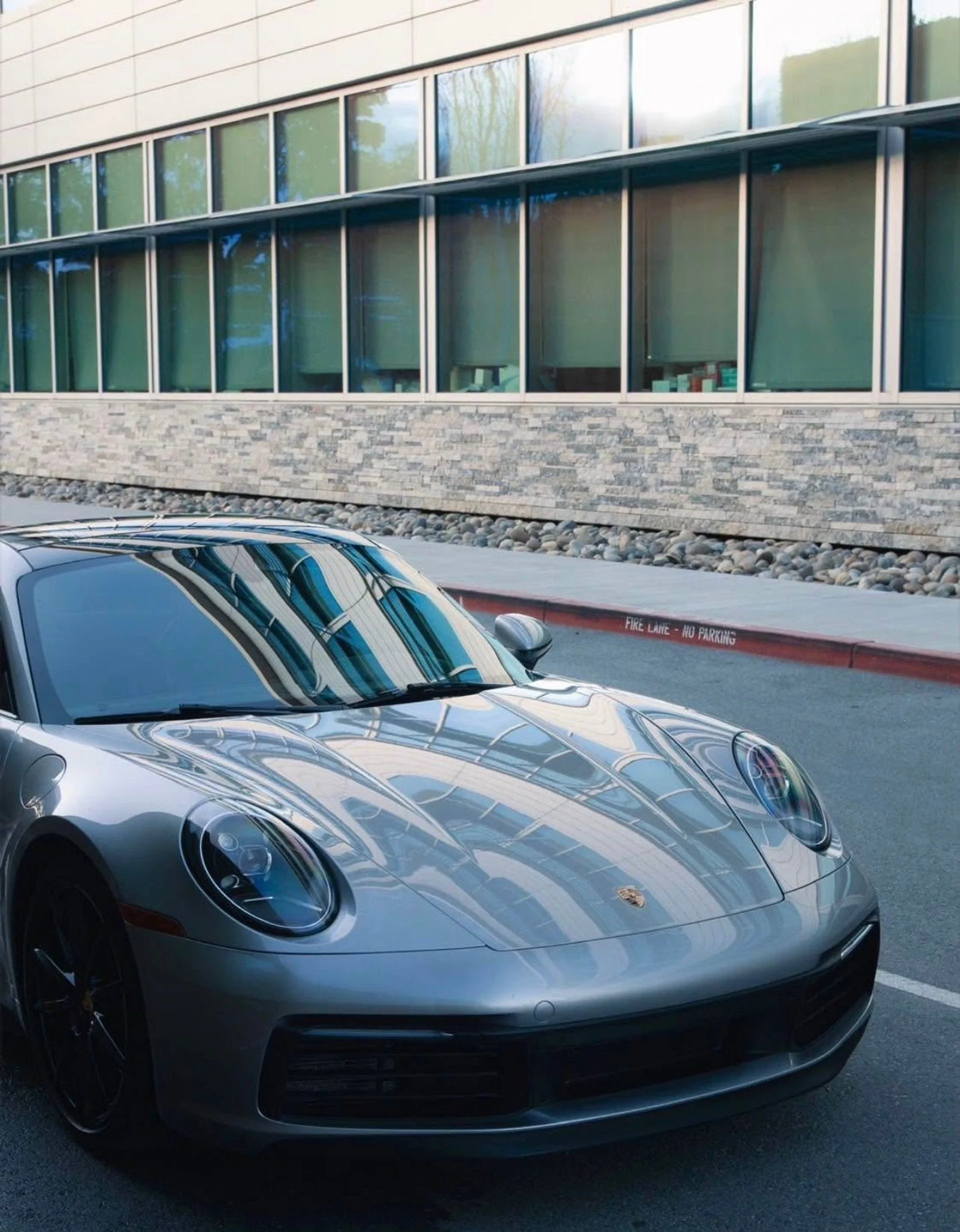 mph007_407428934_Used_2020_Porsche_911_Carrera_S_1767650852_30146cbb11