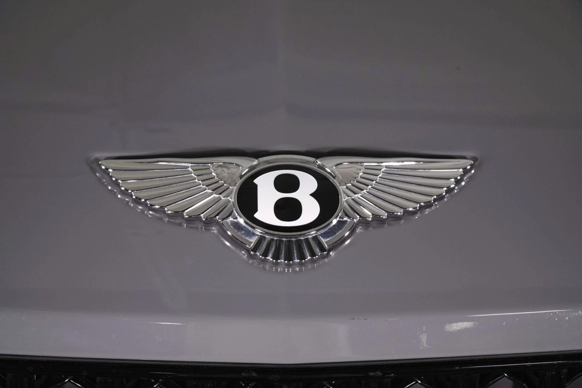 mph007_4082685436_Used_2023_Bentley_Bentayga_EWB_Azure_1787284462_c006497005