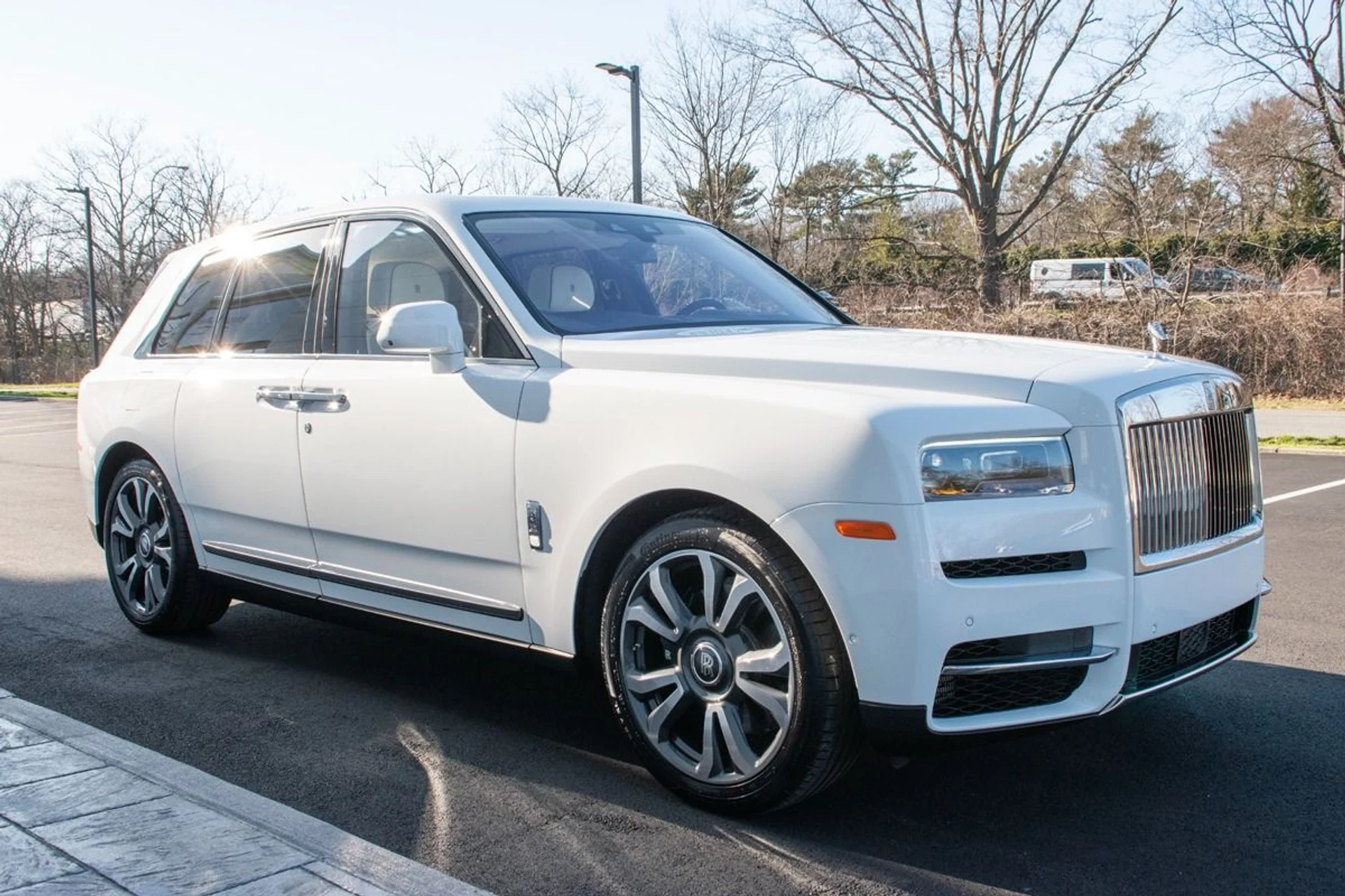mph007_4083147643_Used_2024_Rolls_Royce_Cullinan_1710340759_db0ef7ed9e