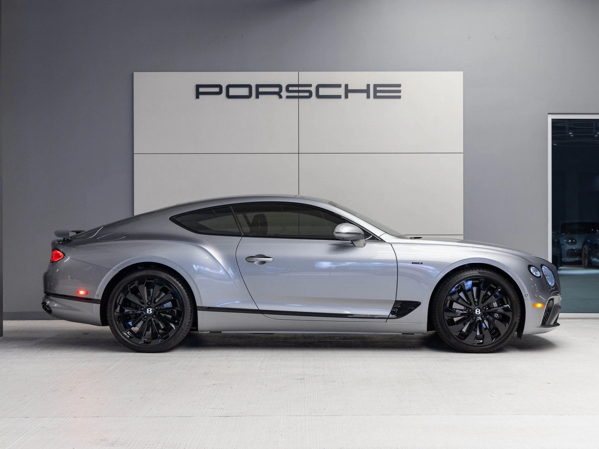 mph007_4084560741_8_aad6de7032