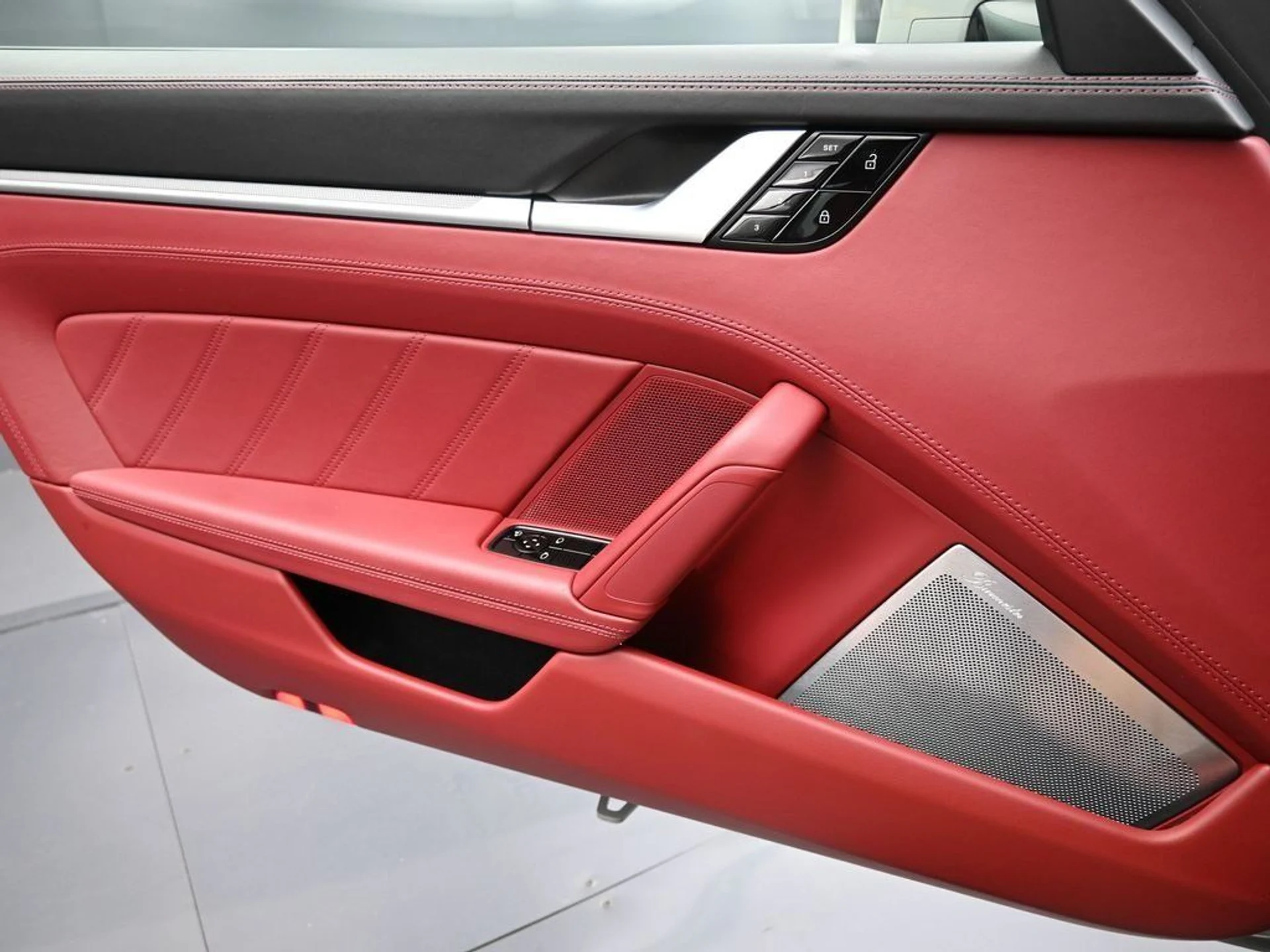 mph007_4087484500_c0c4a432c2d43e5add09df58aa9da7c4_47552eb1b6