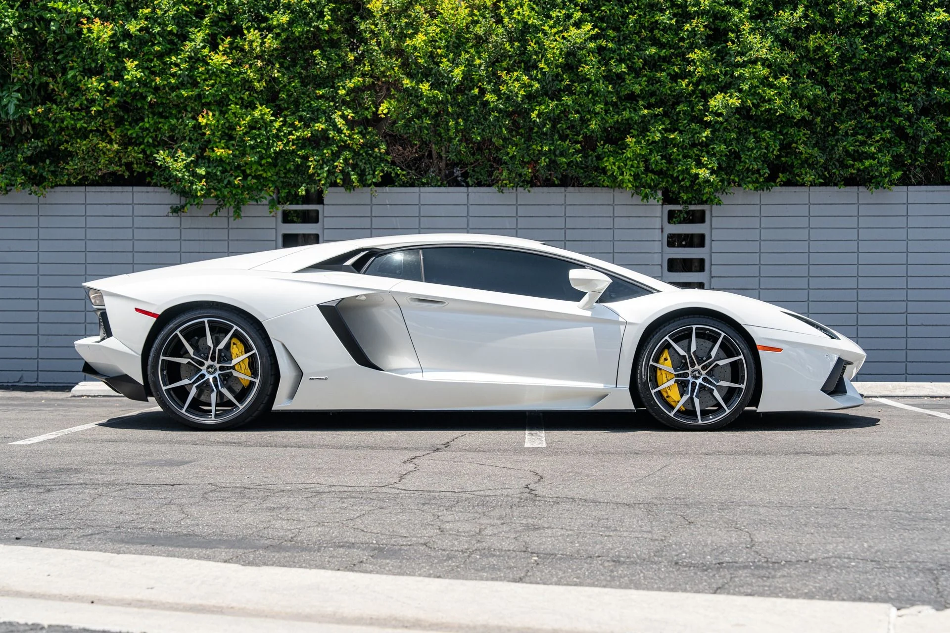 mph007_4095693831_Used_2013_Lamborghini_Aventador_LP_700_4_1753157576_08b4e272c2