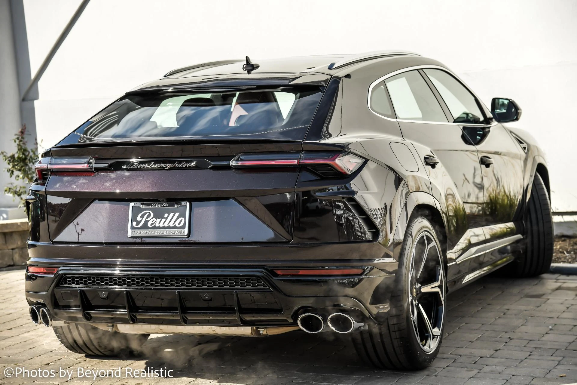 mph007_4098425068_Used_2021_Lamborghini_Urus_1756800603_17d2f3762a