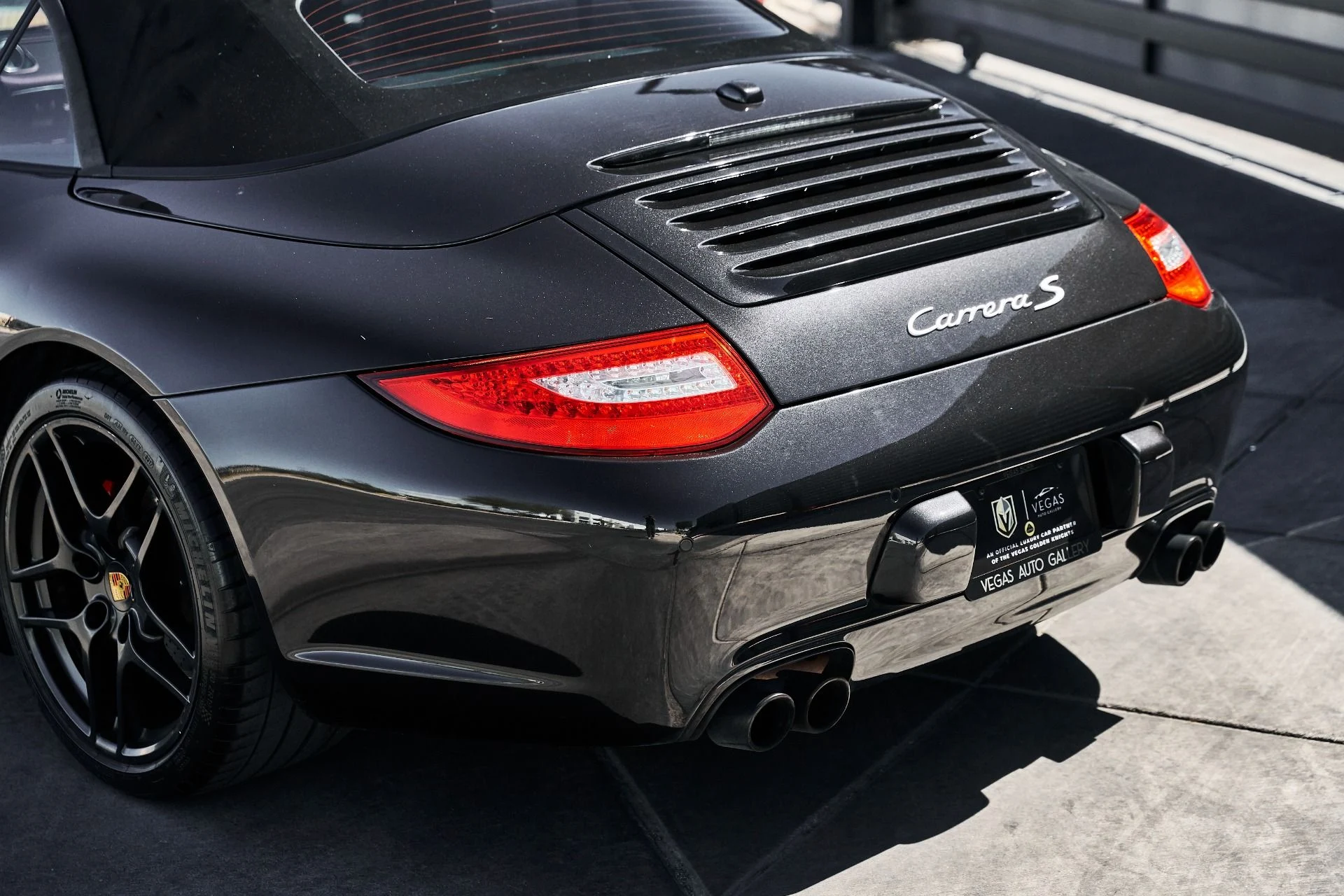 mph007_4099742010_Used_2010_Porsche_911_Carrera_S_1779210225_bad3f8ec87