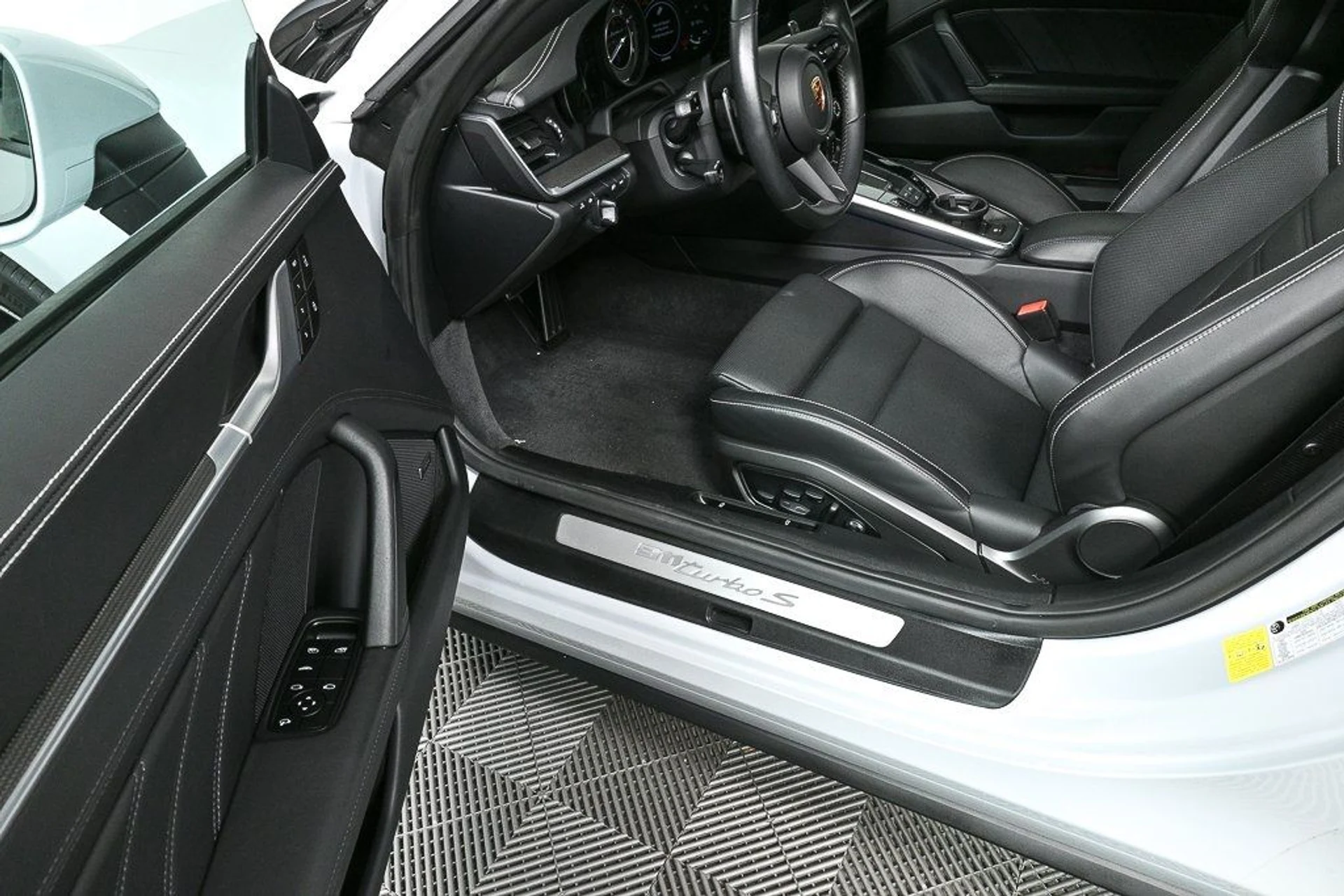 mph007_4103507341_faafccef3138551ed8c5af03bdac0bd2_1d52a31469