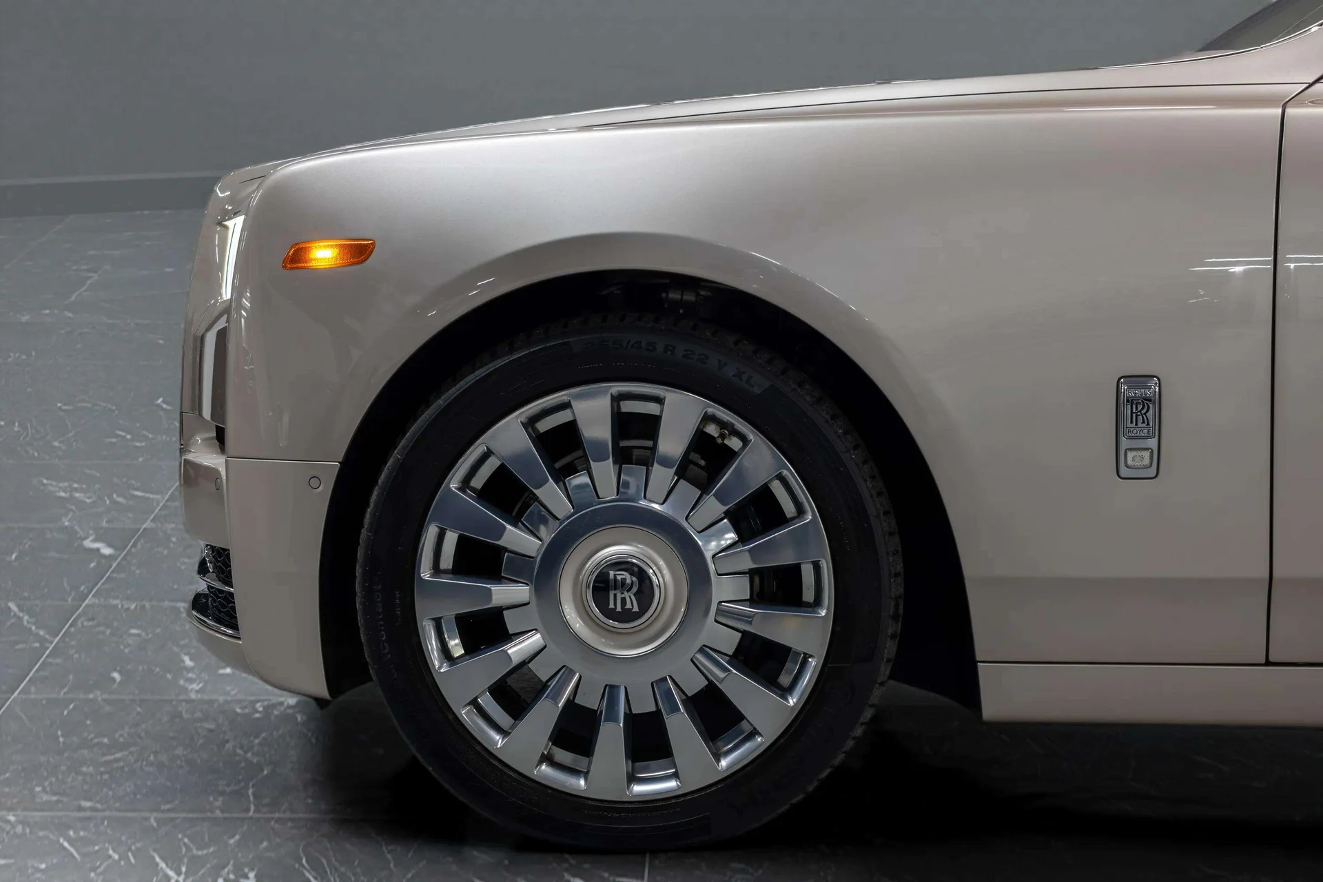 mph007_412027035_bccb82d8_f1b9_4a7a_9b7c_2175ce0fe7bc_201920_Rolls_Royce20_Phantom2028_SCA_687_S59_KU_10466929_6_677f0cd37a