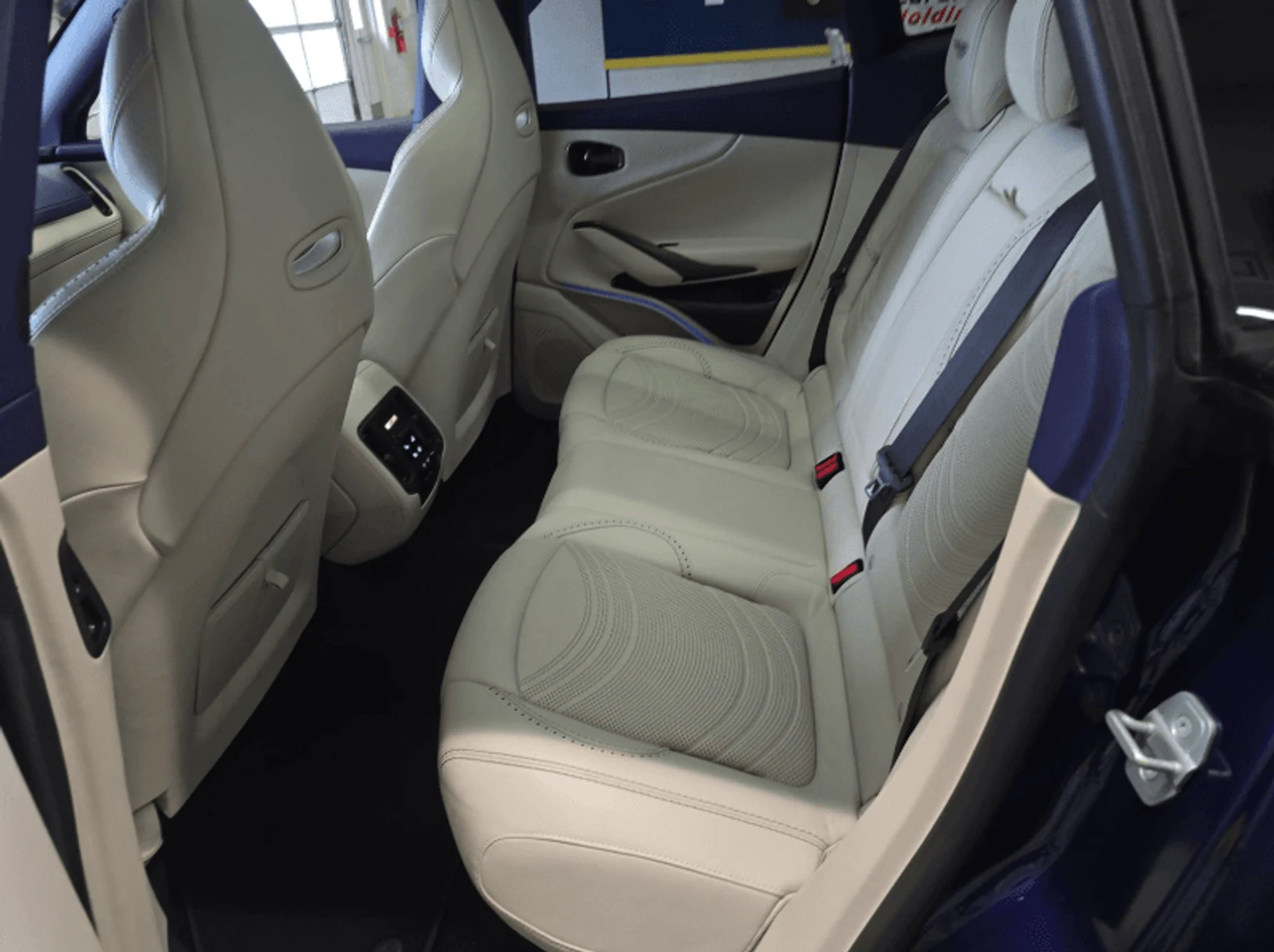 mph007_4127820156_nyukcf0w0c80woq624dhc6hptqip_50f4e895b7